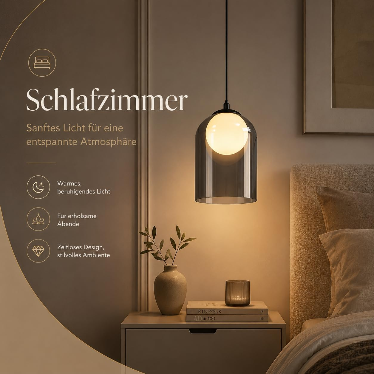 Ein Schlafzimmer mit Pendelleuchte, Nachttisch und Bett. Sanftes Licht.