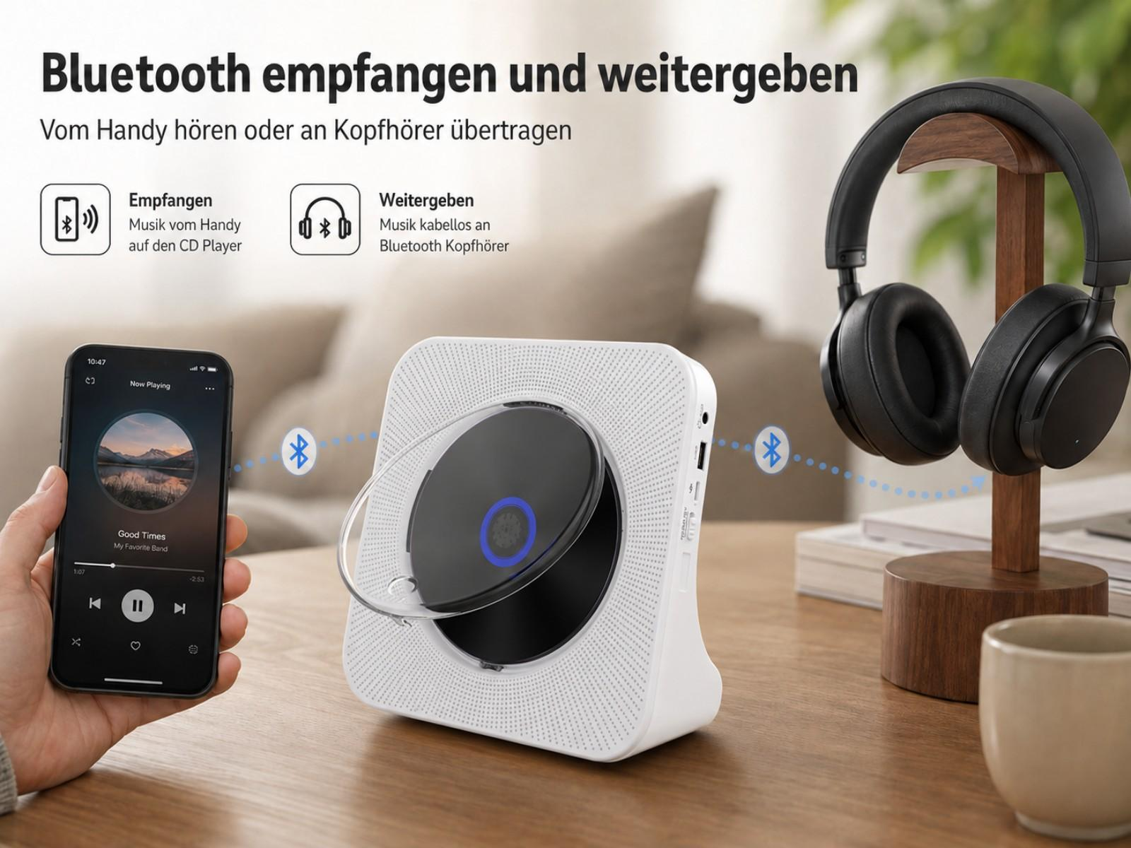 Ein weißer CD-Player verbindet sich per Bluetooth mit einem Handy und Kopfhörern.