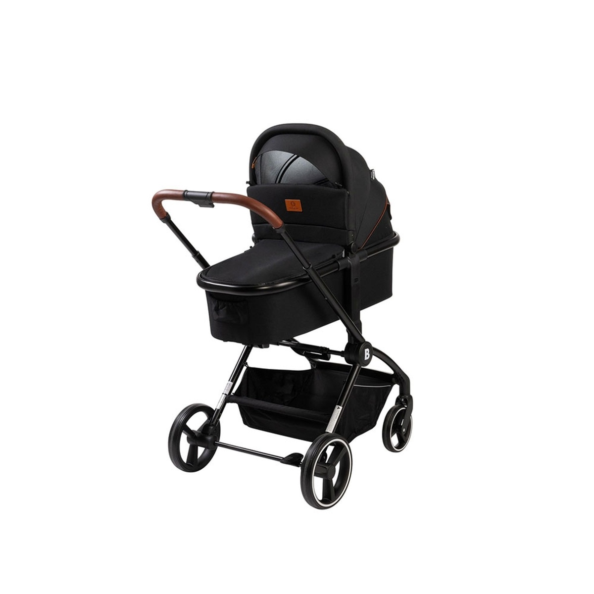 Schwarzer Kinderwagen mit braunem Ledergriff und Sonnendach.