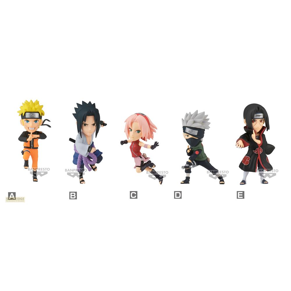Fünf Anime-Figuren: Naruto, Sasuke, Sakura, Kakashi und Itachi auf weißem Hintergrund.