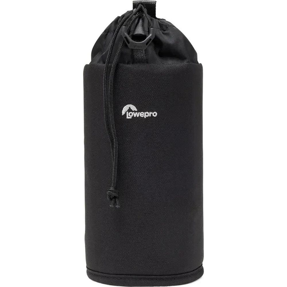 Zwarte tas met trekkoord en Lowepro-logo.