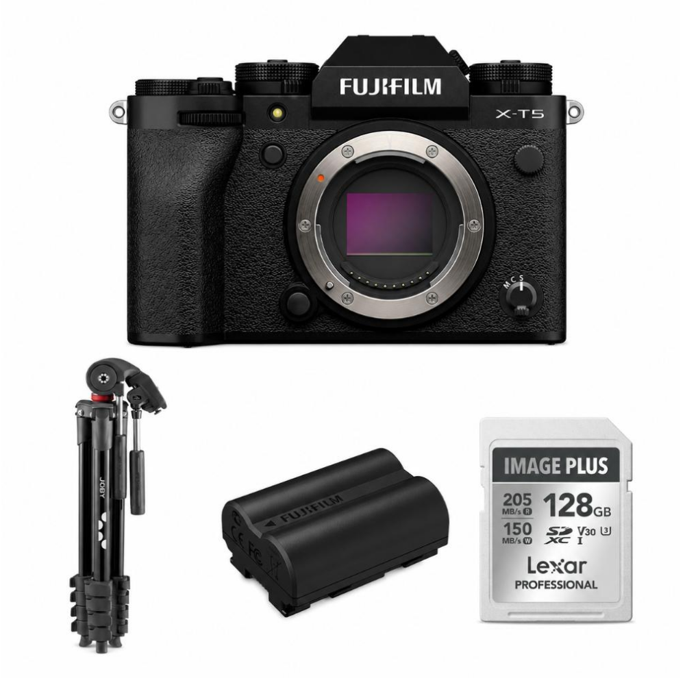 Zwarte Fujifilm X-T5 camera met statief, batterij en SD-kaart.