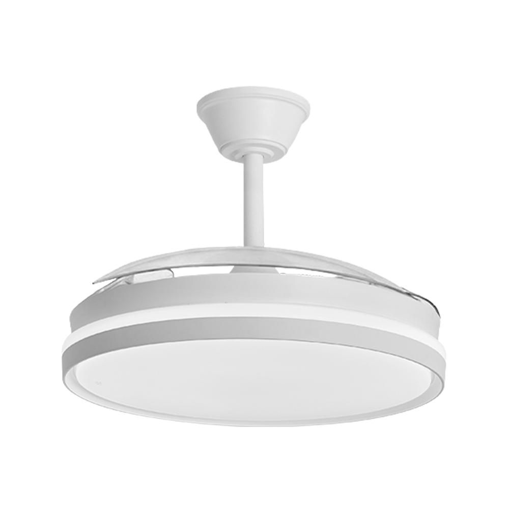 Una lámpara de techo blanca con aspas retráctiles e iluminación LED.
