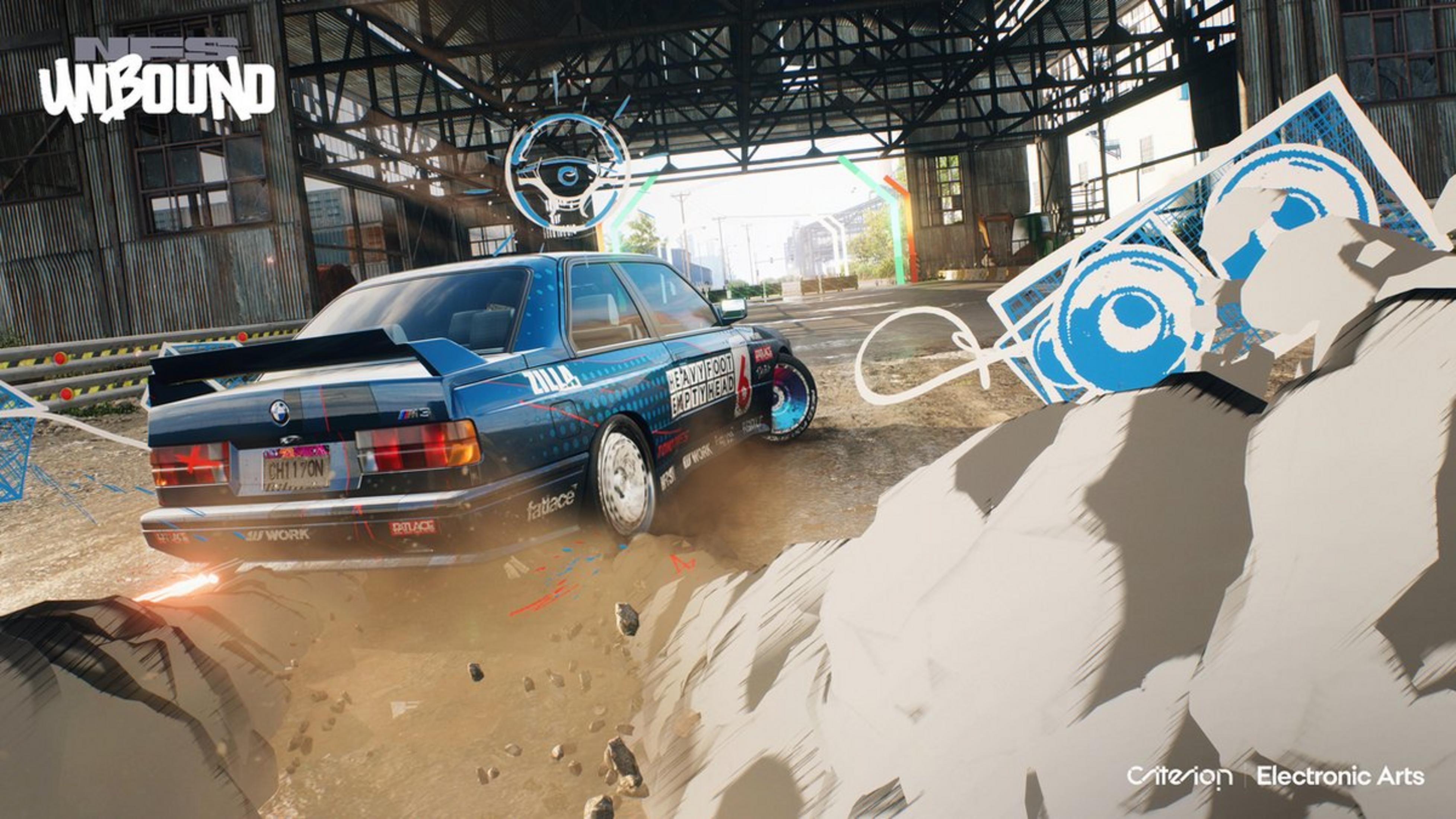 BMW M3 blu derapa in un garage polveroso, con logo "NFS UNBOUND".