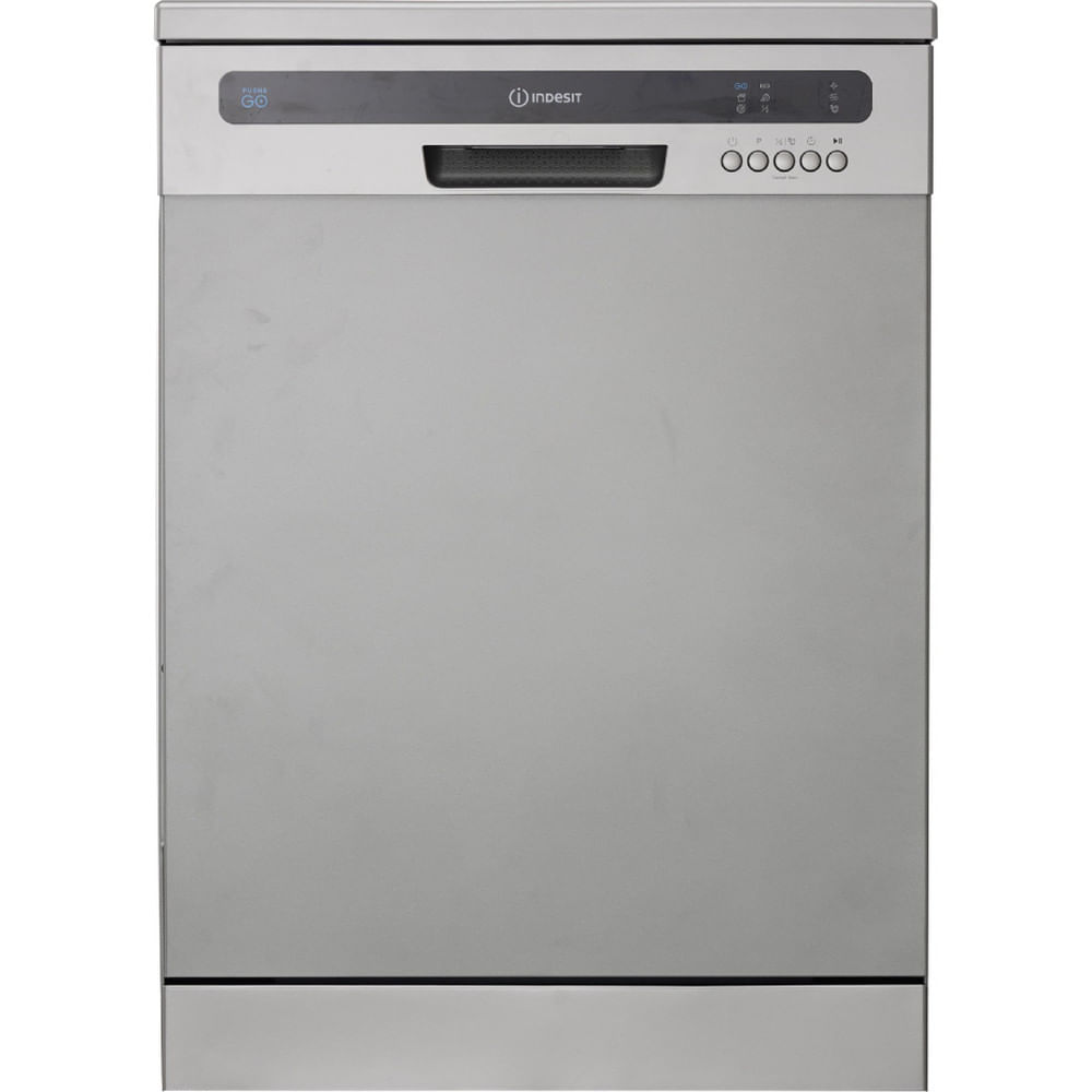 Una lavastoviglie argento con pannello di controllo e logo Indesit.
