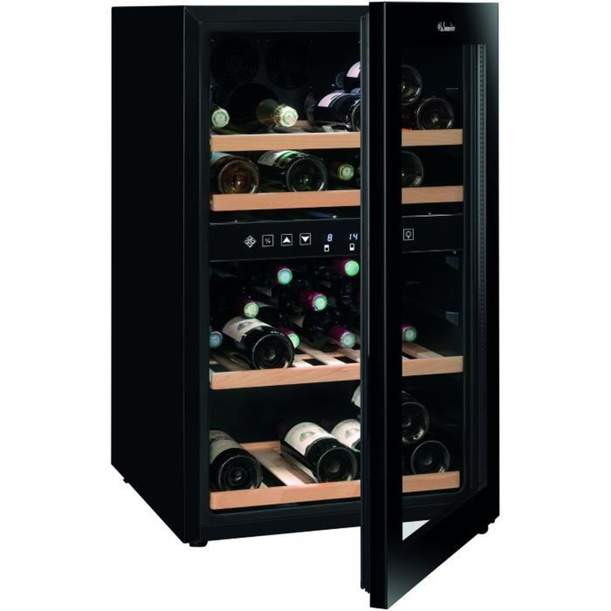 Cantinetta nera con porta in vetro, riempita con bottiglie di vino su scaffali di legno.