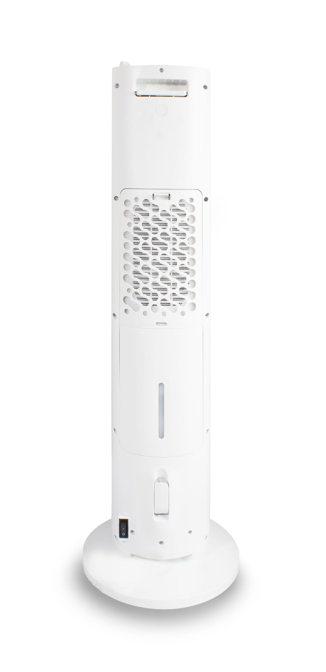 Vista trasera de un ventilador de torre blanco con rejillas de ventilación y un interruptor.