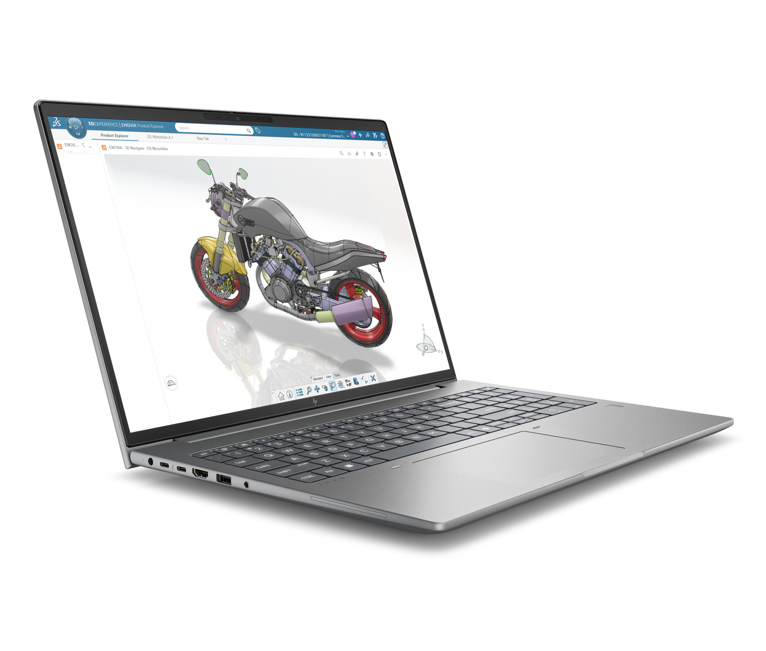 Un laptop argentato mostra un modello 3D di una motocicletta sullo schermo.