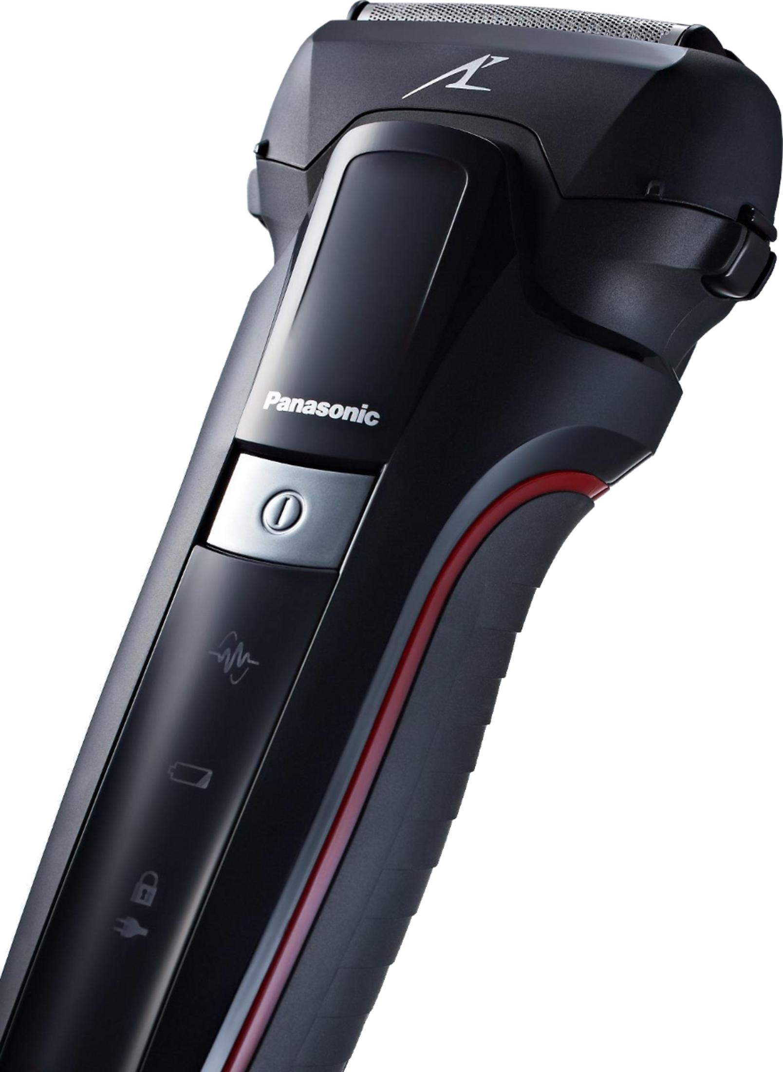 Schwarzer Panasonic Rasierer mit silbernem Knopf und roten Akzenten.
