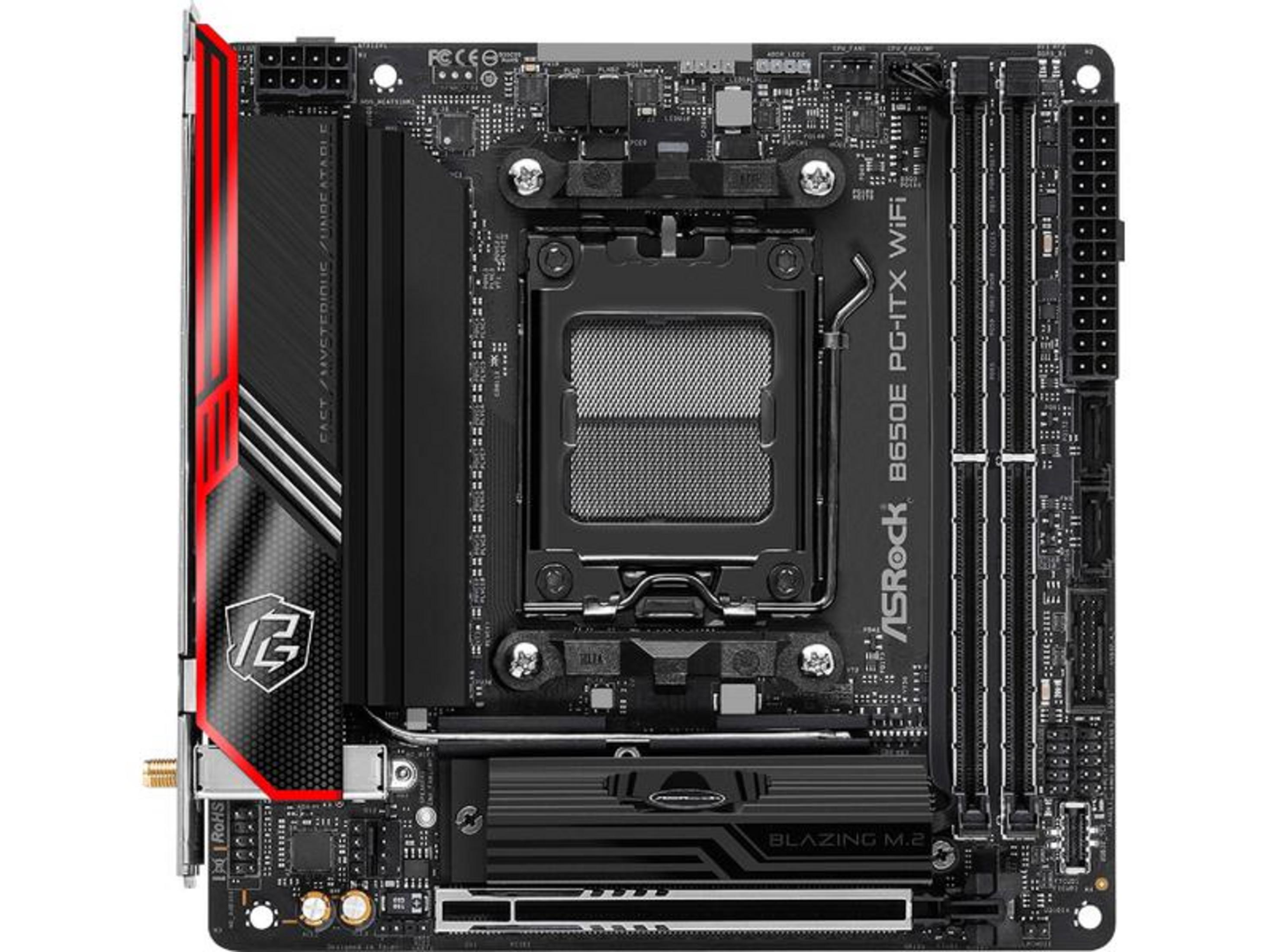 Una scheda madre nera con socket CPU, slot RAM e connettori.