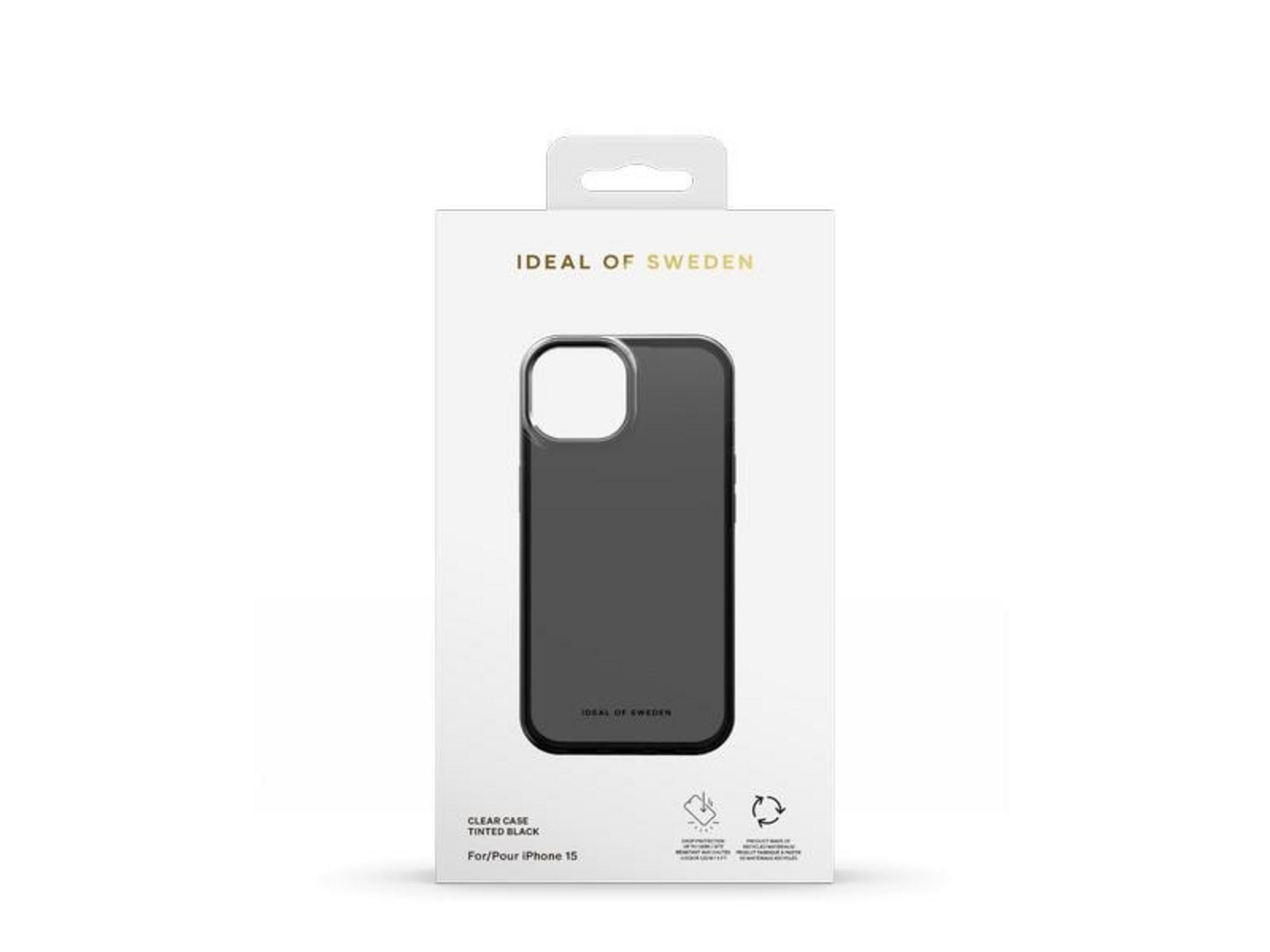 Verpackung für eine schwarze iPhone 15 Hülle von Ideal of Sweden.