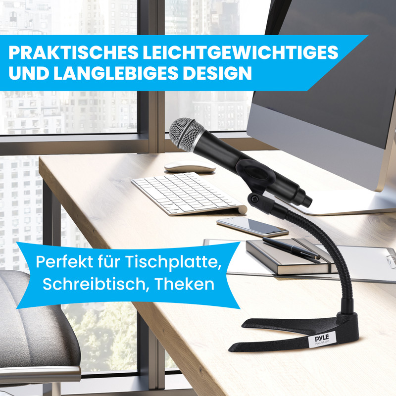 Ein Mikrofonständer mit Schwanenhals auf einem Schreibtisch mit Computermonitor und Tastatur.