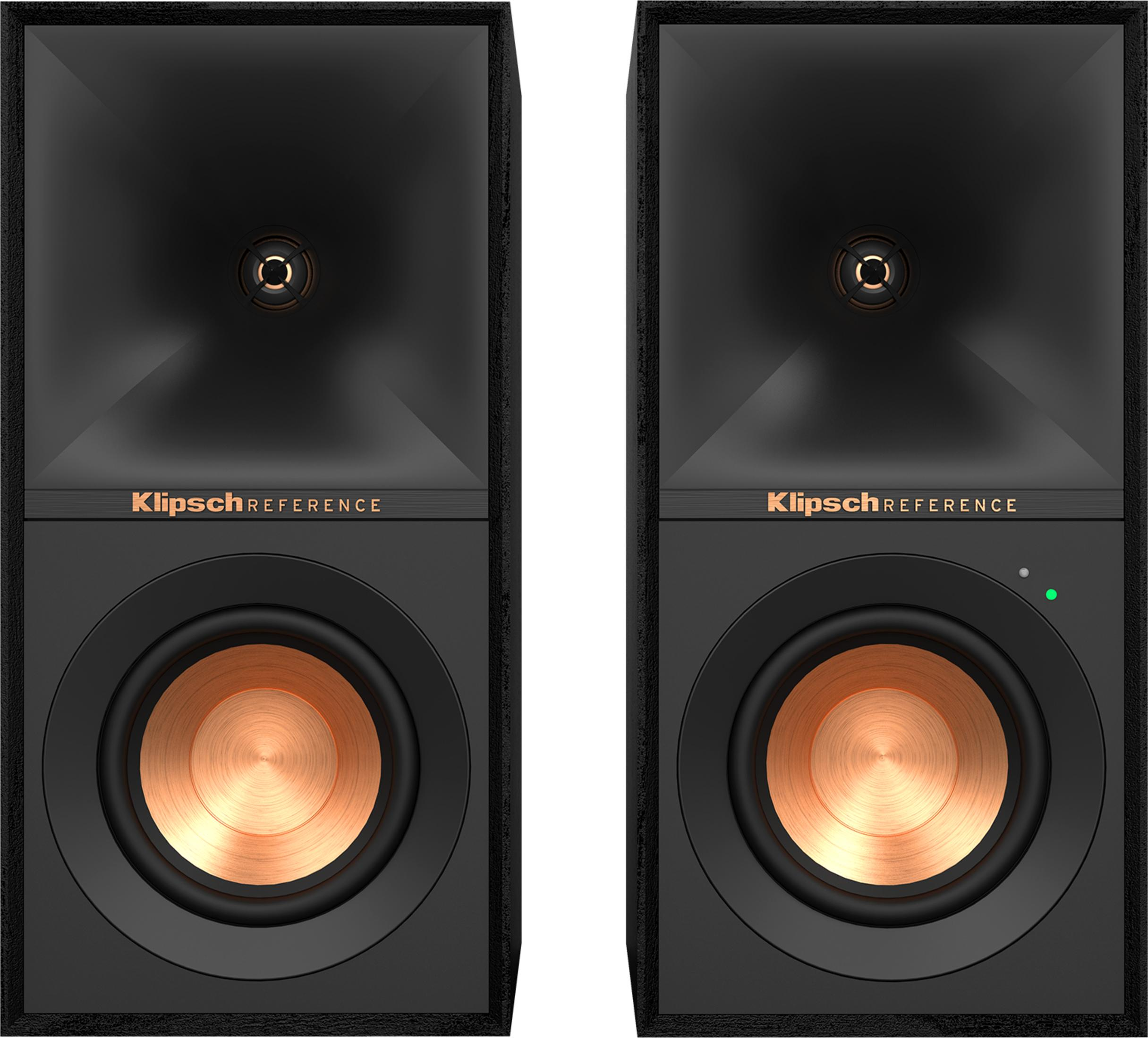 Due altoparlanti Klipsch neri con woofer e tweeter in rame.