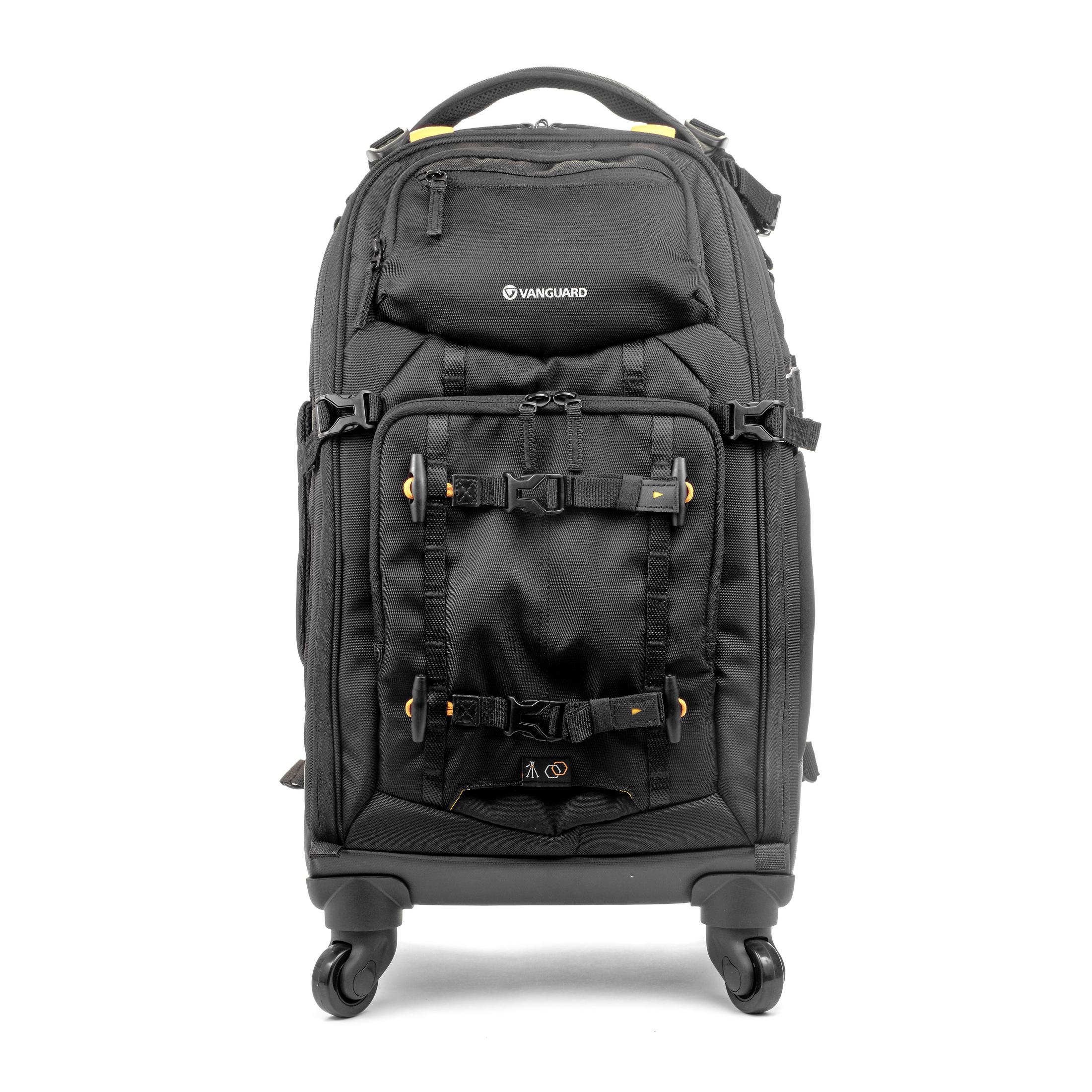 Mochila negra Vanguard con ruedas, hebillas y asa.