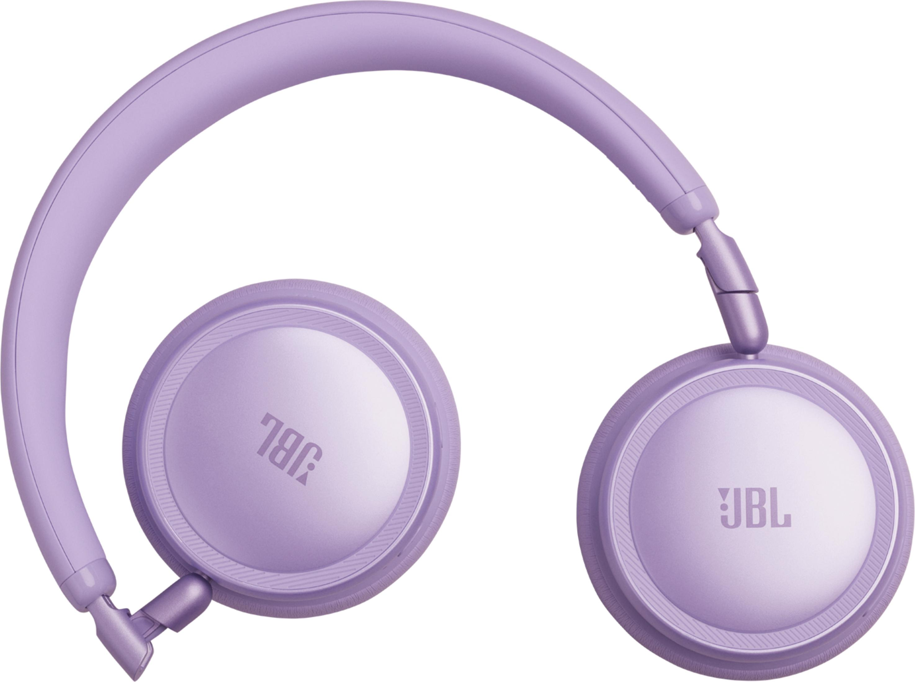 Auriculares JBL morados con diadema, sobre fondo blanco.