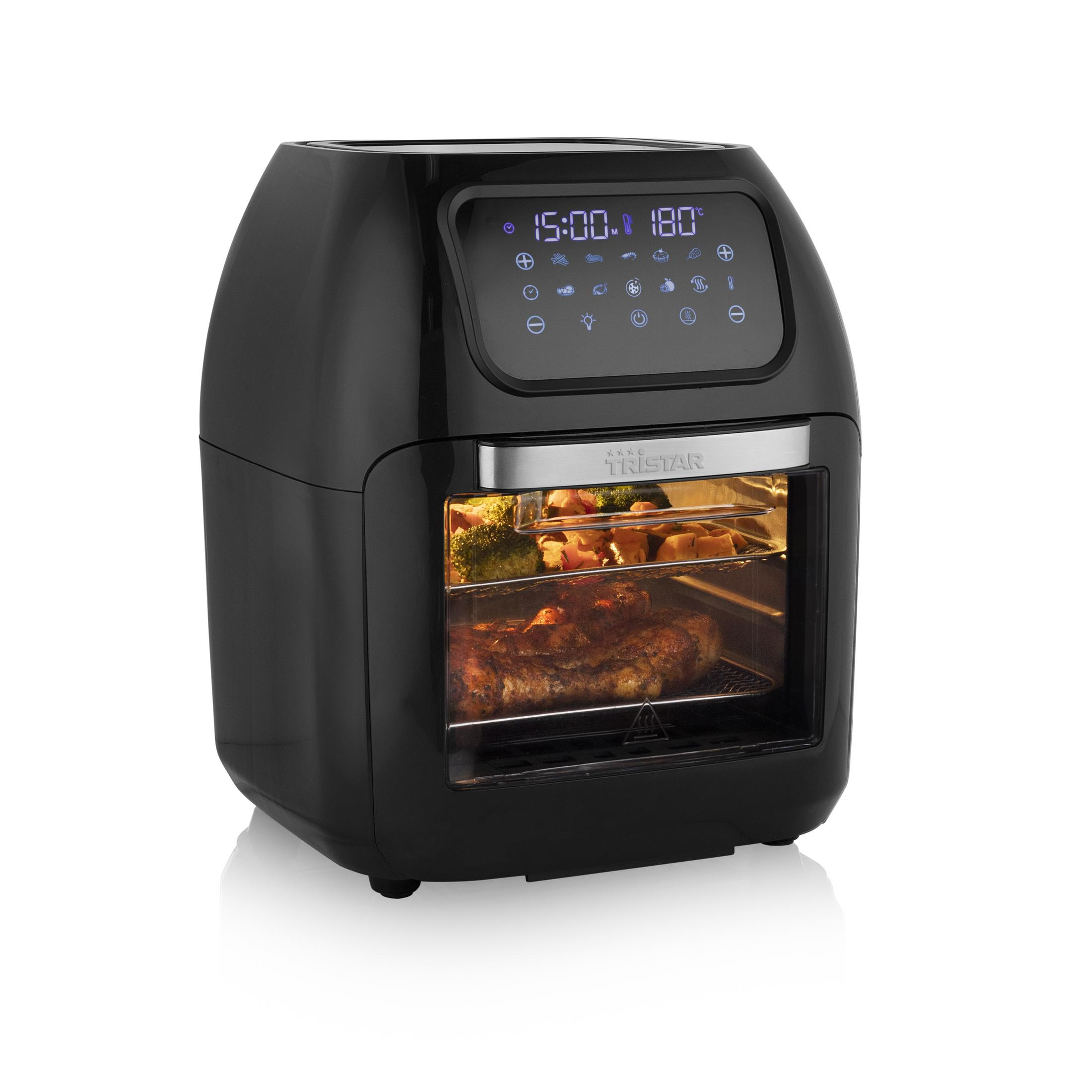 Un horno freidora de aire negro con pantalla digital y comida frita visible dentro.