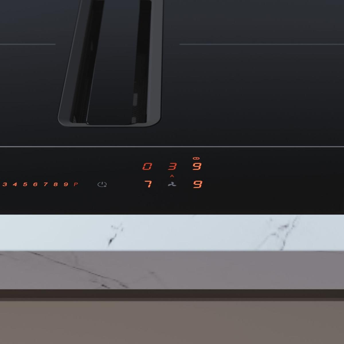 Piano cottura nero con display digitali a numeri rossi e fessura di ventilazione.