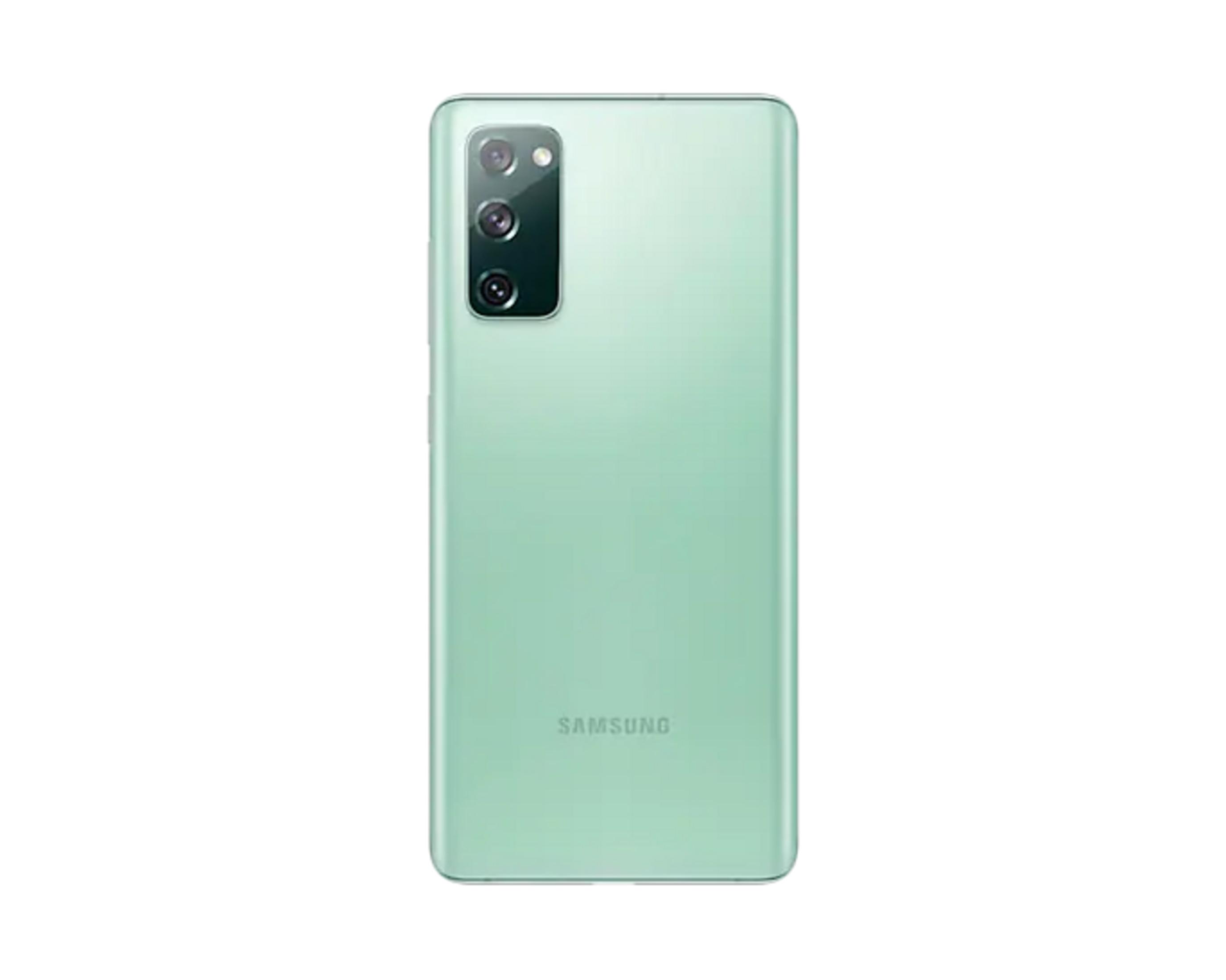 Rückseite eines mintgrünen Samsung Smartphones mit drei Kameras und Logo.