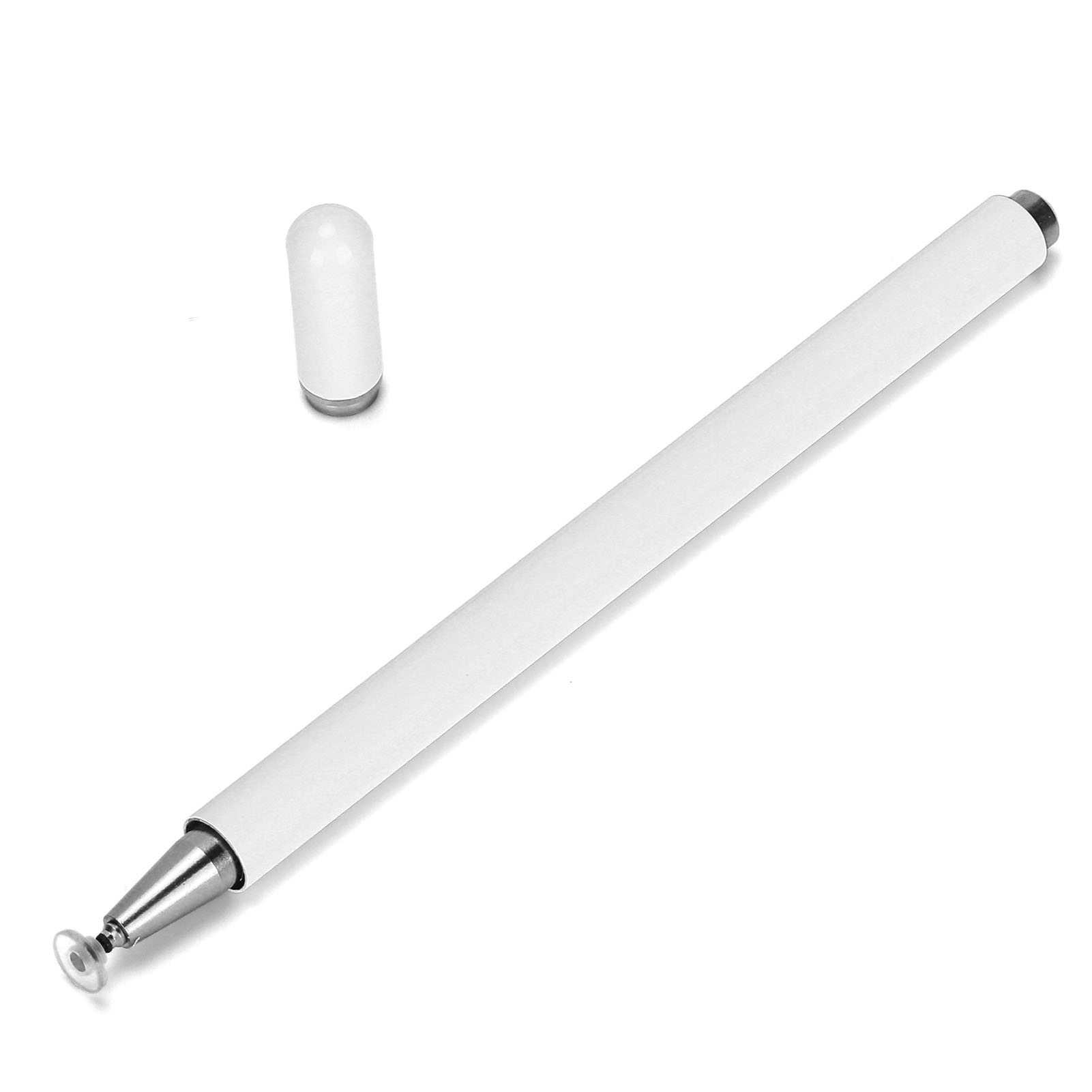 Ein weißer Stift mit silberner Spitze und Kappe liegt auf weißem Grund.