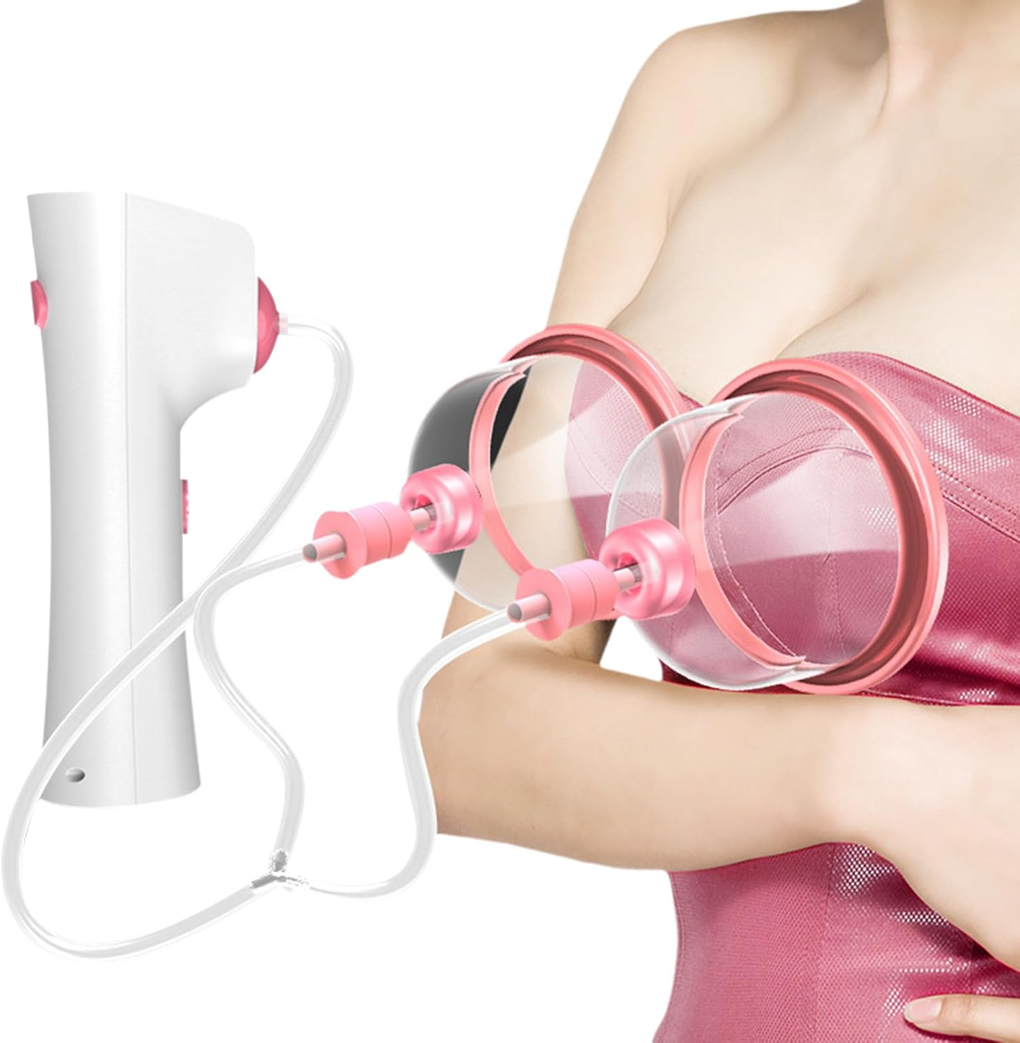 Eine weiße Milchpumpe mit rosa Akzenten ist mit zwei durchsichtigen Bechern auf der Brust einer Frau verbunden.