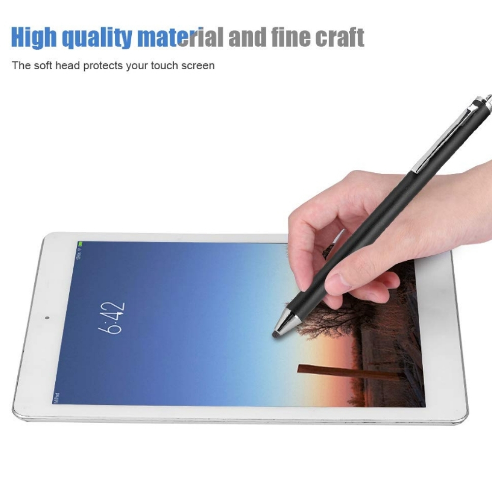 Eine Hand benutzt einen schwarzen Stift auf einem weißen Tablet, das 6:42 Uhr anzeigt.