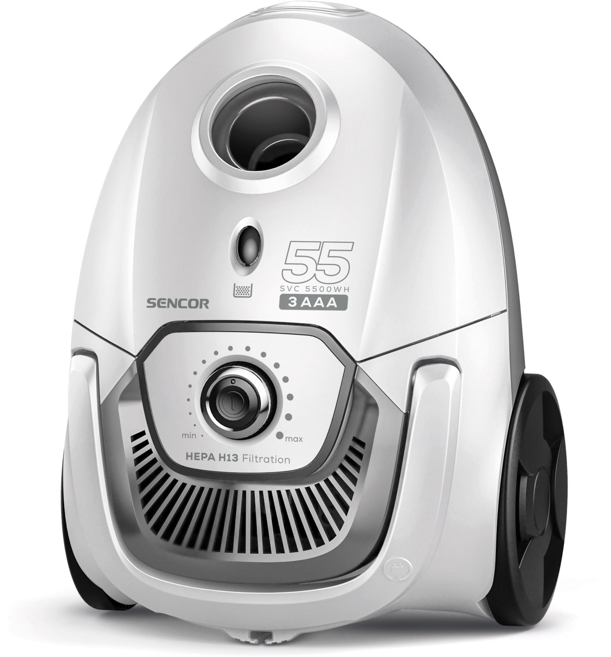 Un aspirapolvere bianco SENCOR con filtro HEPA H13, modello 55 SVC 5500WH 3 AAA.