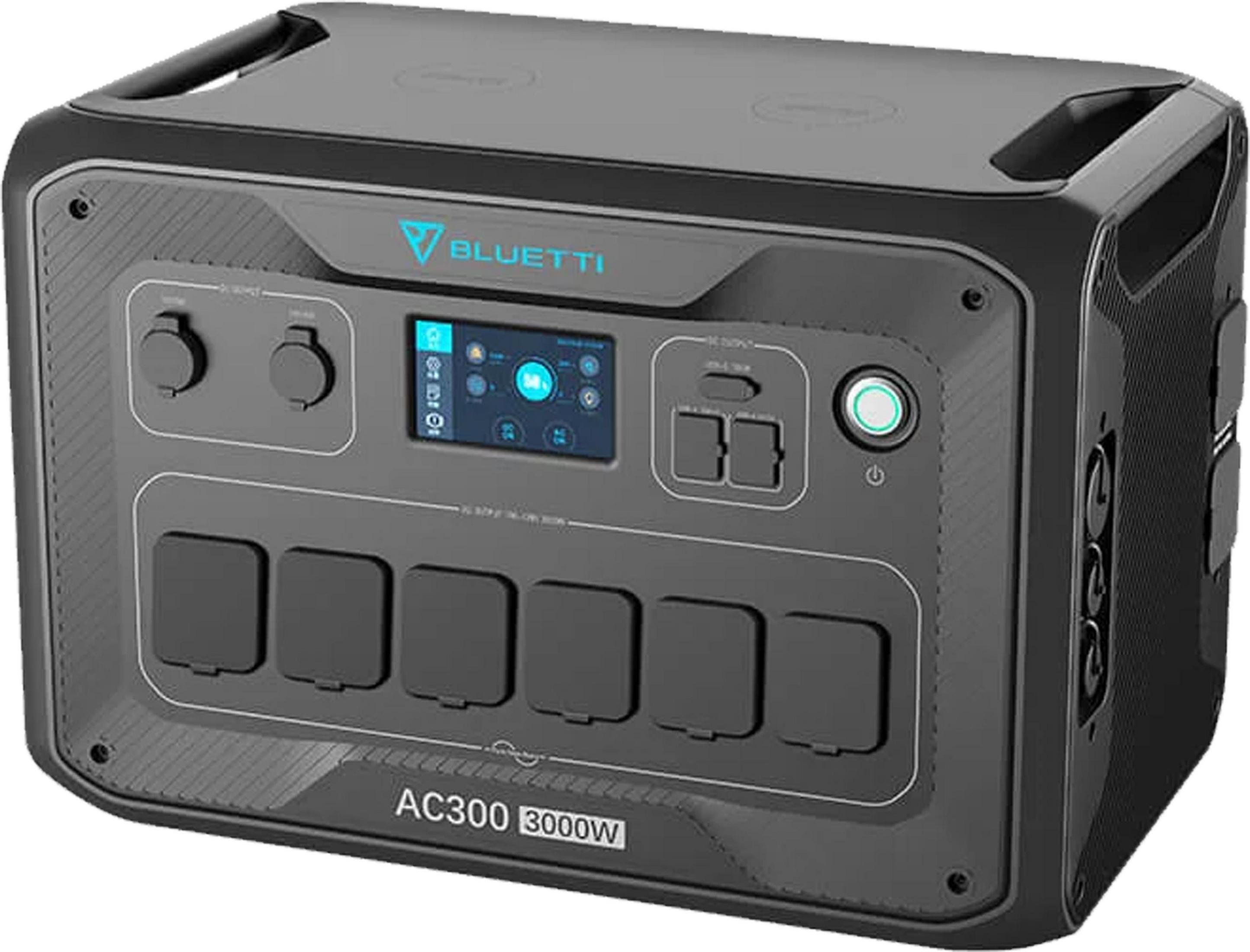 Gri Bluetti AC300 3000W güç istasyonu, bağlantı noktaları ve ekranı bulunur.