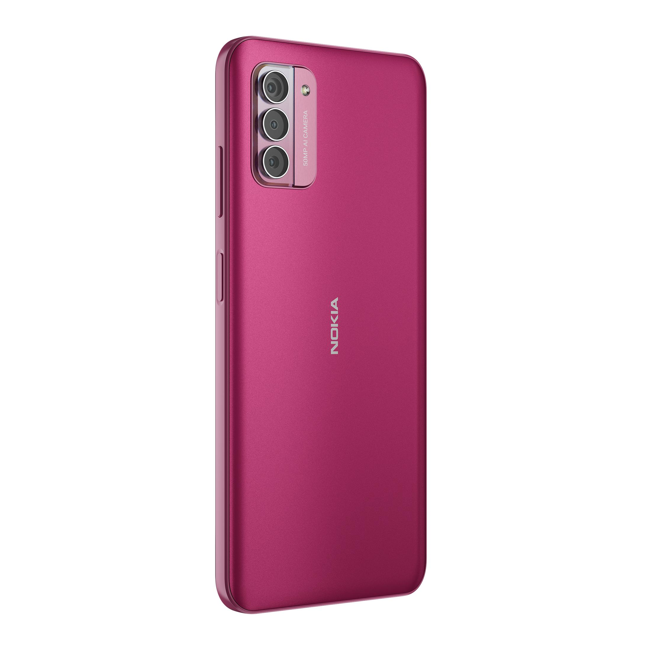Rückseite eines matten, magenta Nokia Smartphones mit 3 Kameras und Nokia-Logo.