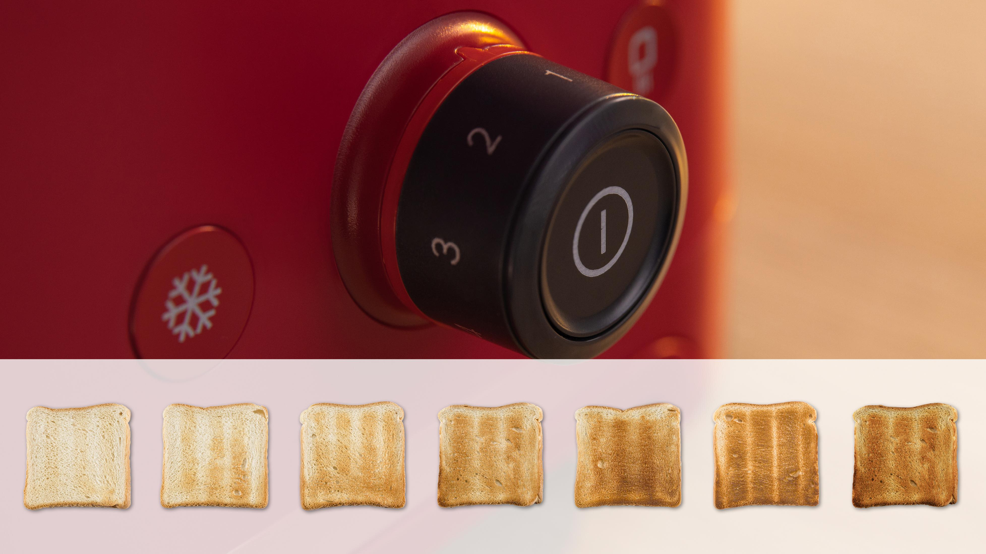Roter Toaster mit Bräunungsgrad-Regler und sieben Toastbrotscheiben.