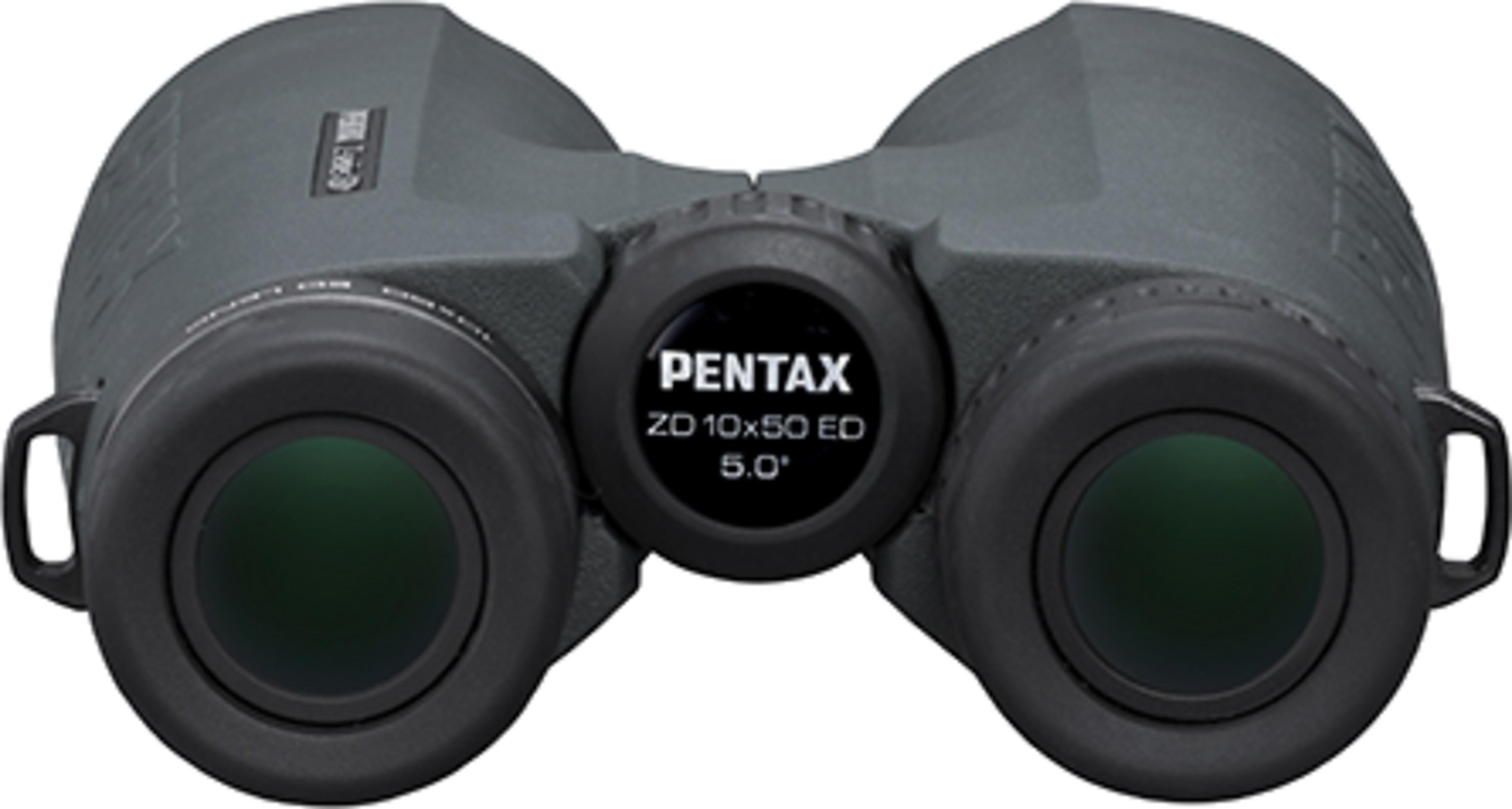 Graue Pentax Fernglas 10x50 ED mit grünen Linsen und schwarzem Gehäuse.