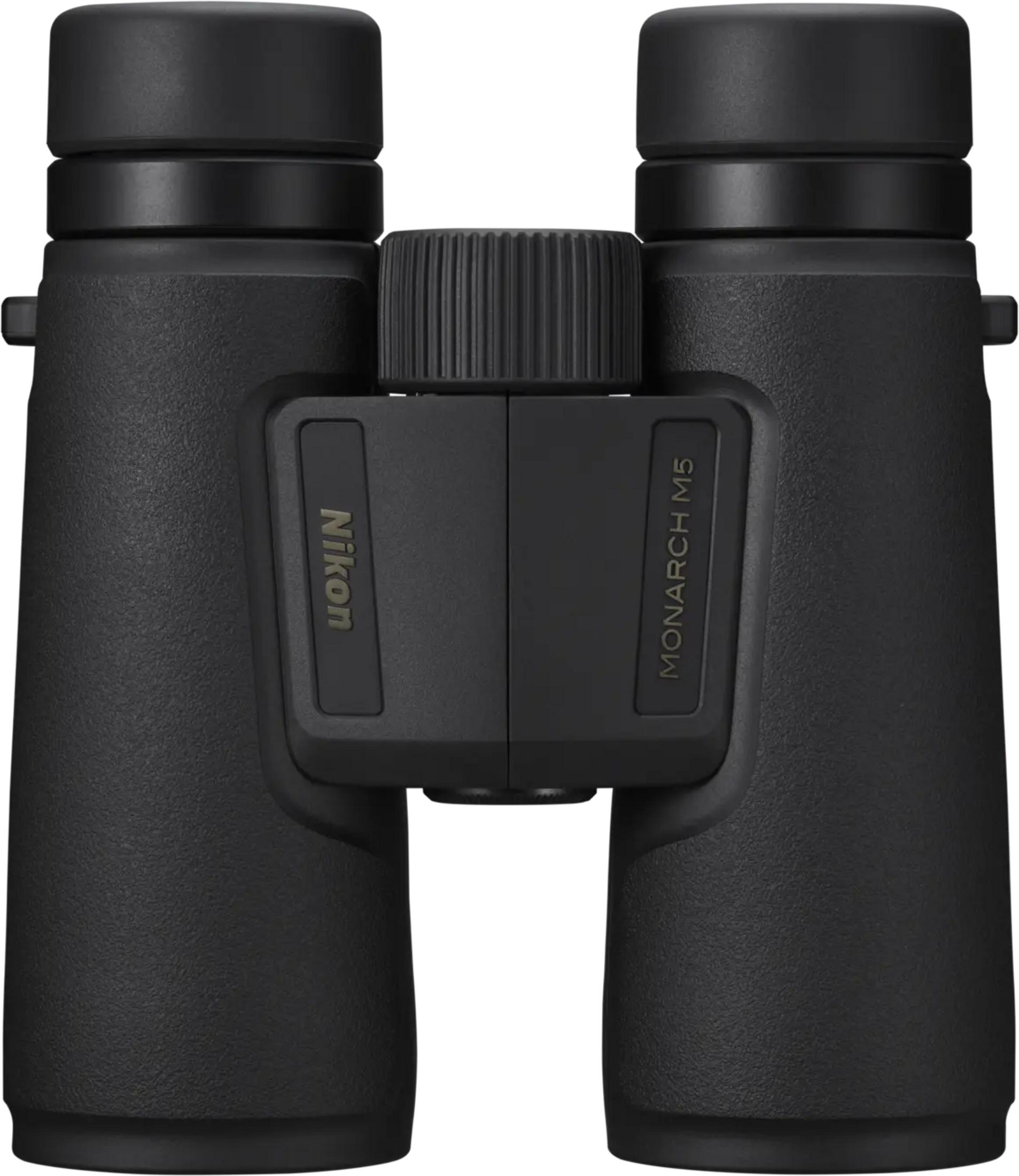 Prismáticos negros Nikon Monarch M5 con rueda de enfoque central.