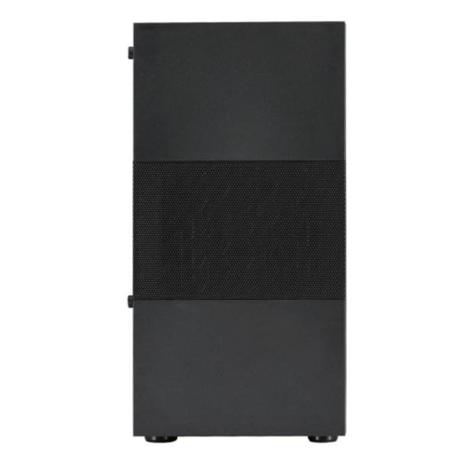 Un case per computer nero con pannello frontale in rete.