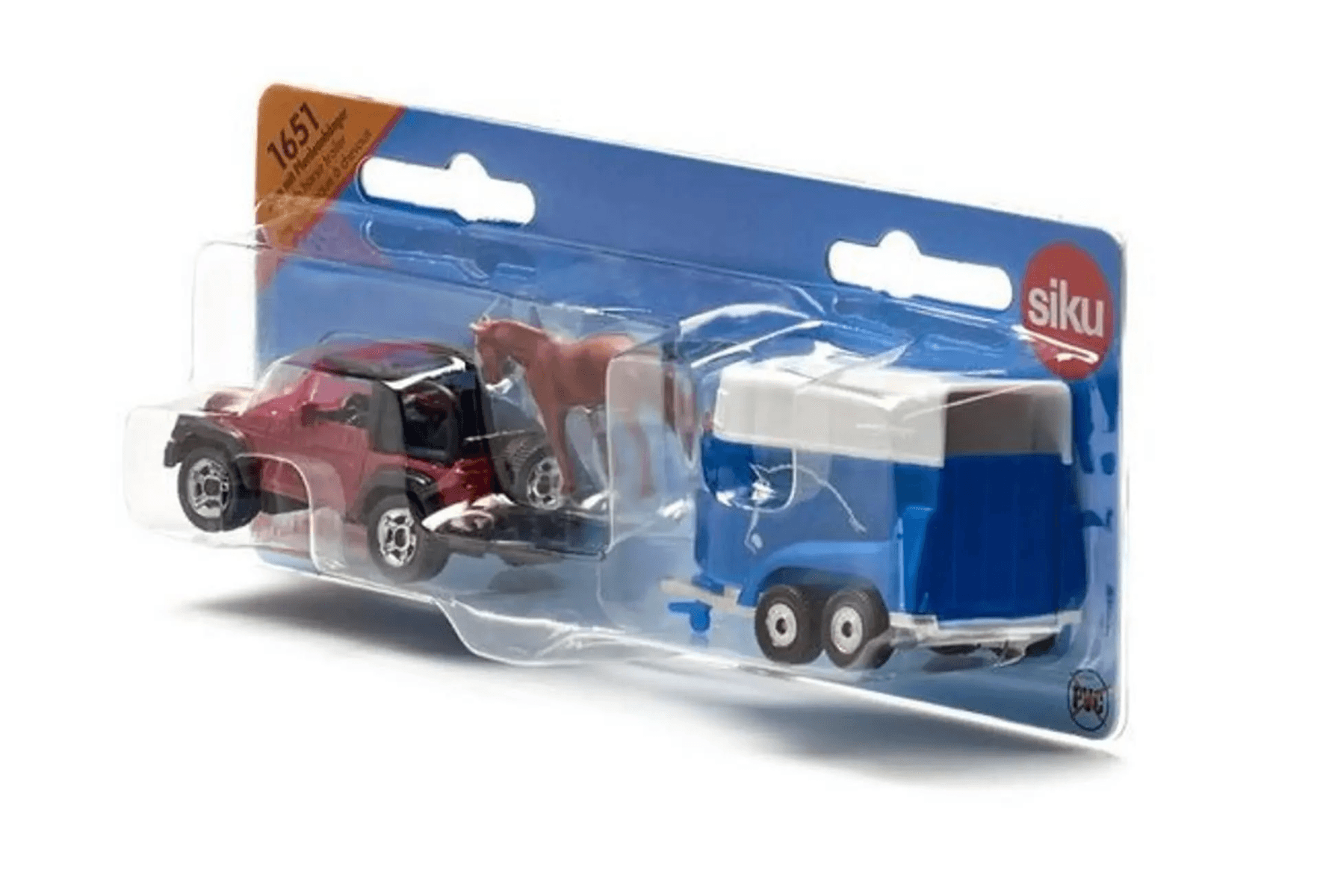 Ein rotes Spielzeugauto zieht einen blauen Pferdeanhänger mit einem braunen Pferd.