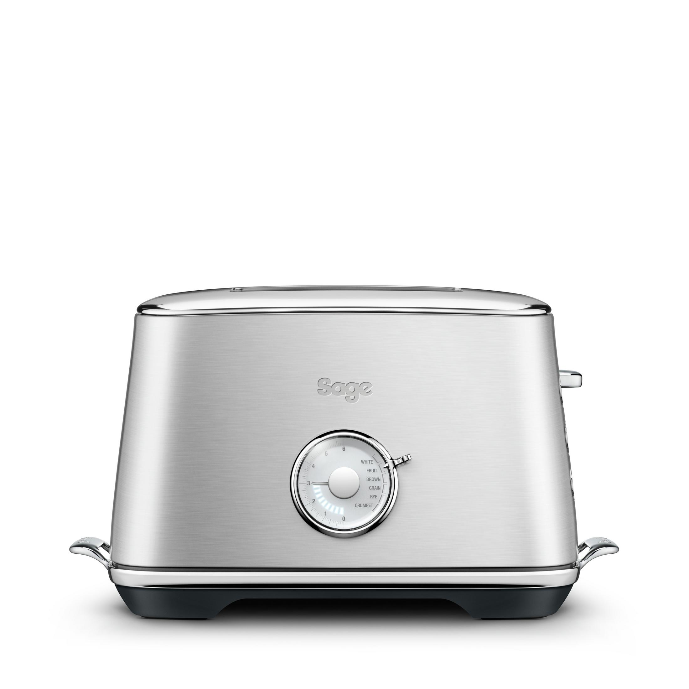 Ein gebürsteter silberner Sage-Toaster mit einem Chromknopf, der Toast-Einstellungen anzeigt.