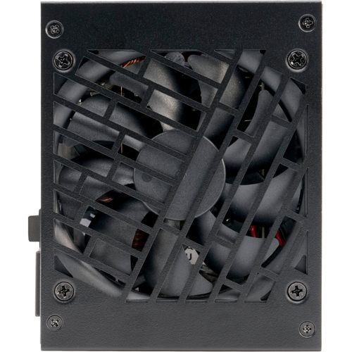 Una ventola del computer nera dietro una griglia metallica con viti.