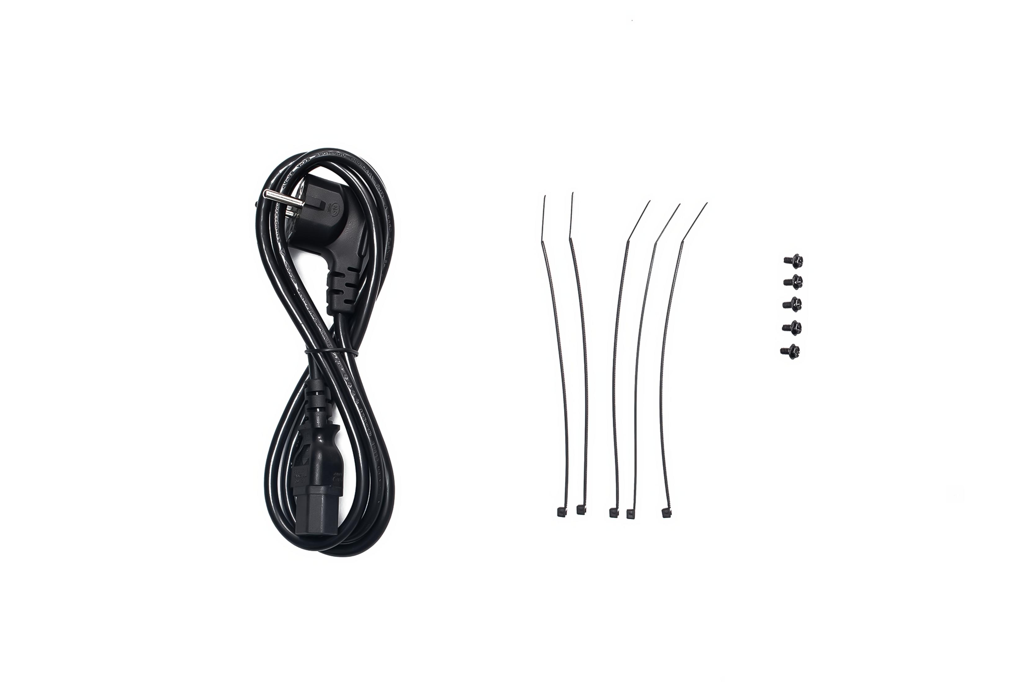 Ein schwarzes Netzkabel, fünf Kabelbinder und fünf Schrauben auf weißem Grund.