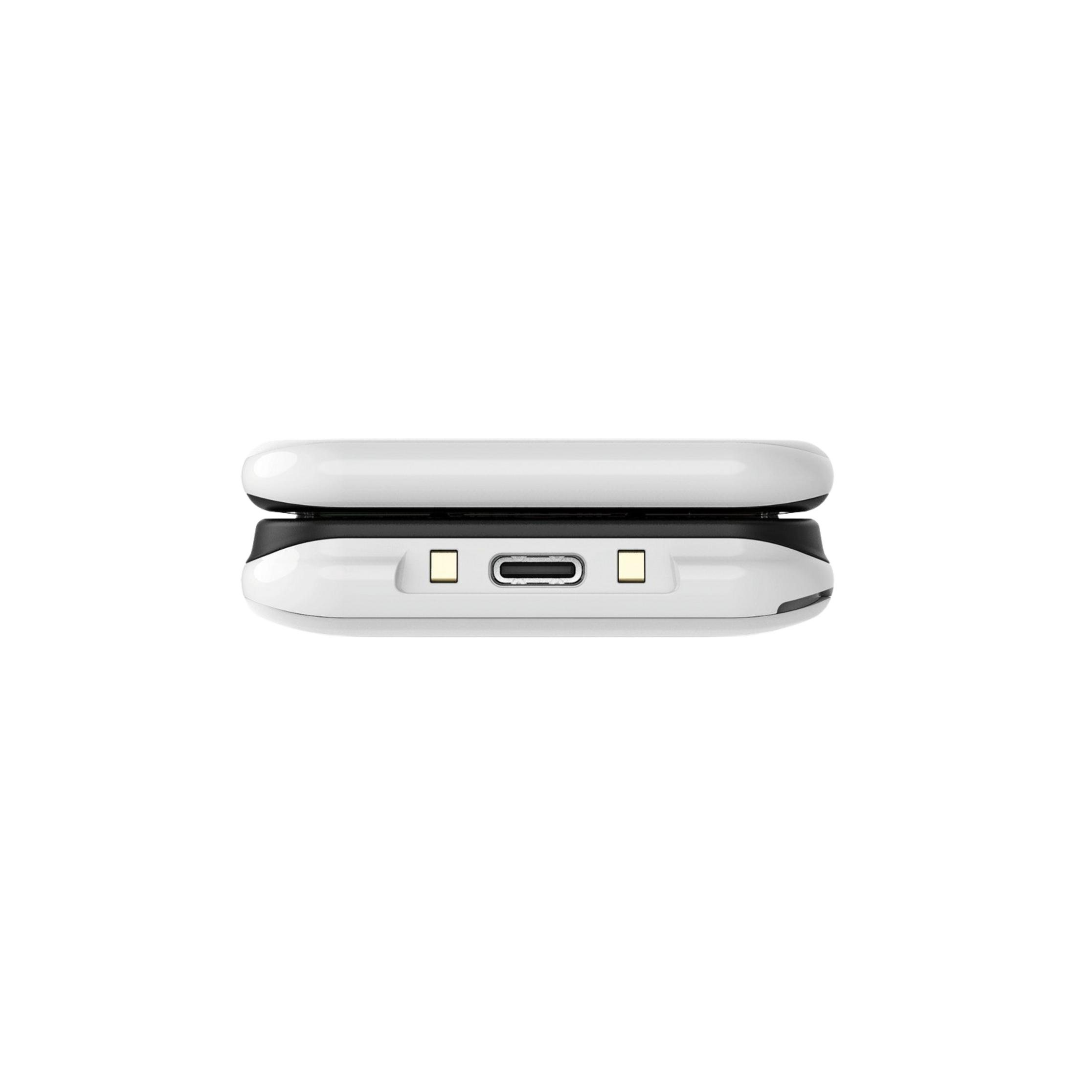 Ein weißes, rechteckiges Gerät mit einem schwarzen Streifen und einem USB-C-Anschluss.