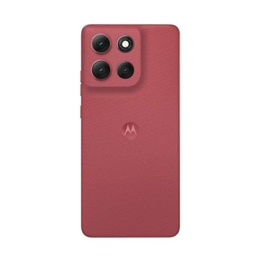 Achterkant van een rode smartphone met vier camera's en Motorola logo.