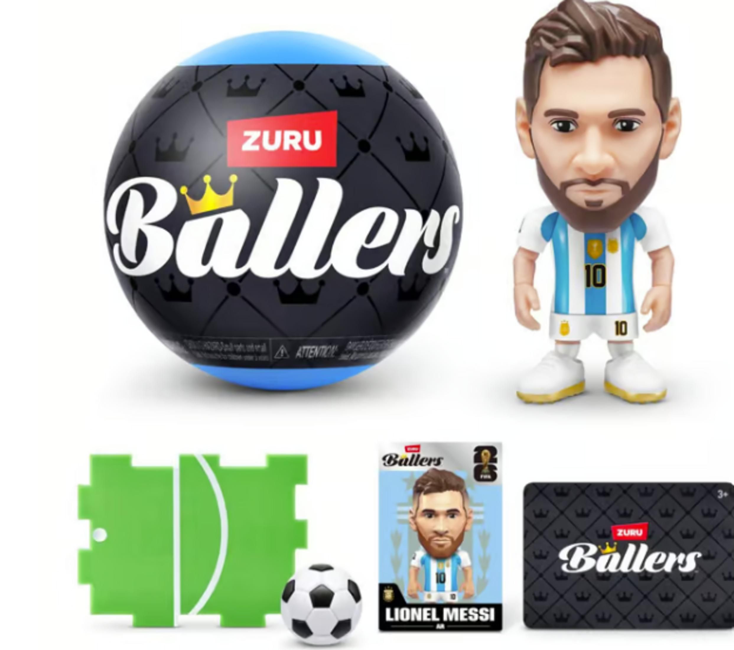 Fußballfigur von Lionel Messi mit Ball, Spielfeld, Baller-Ball und Karte.