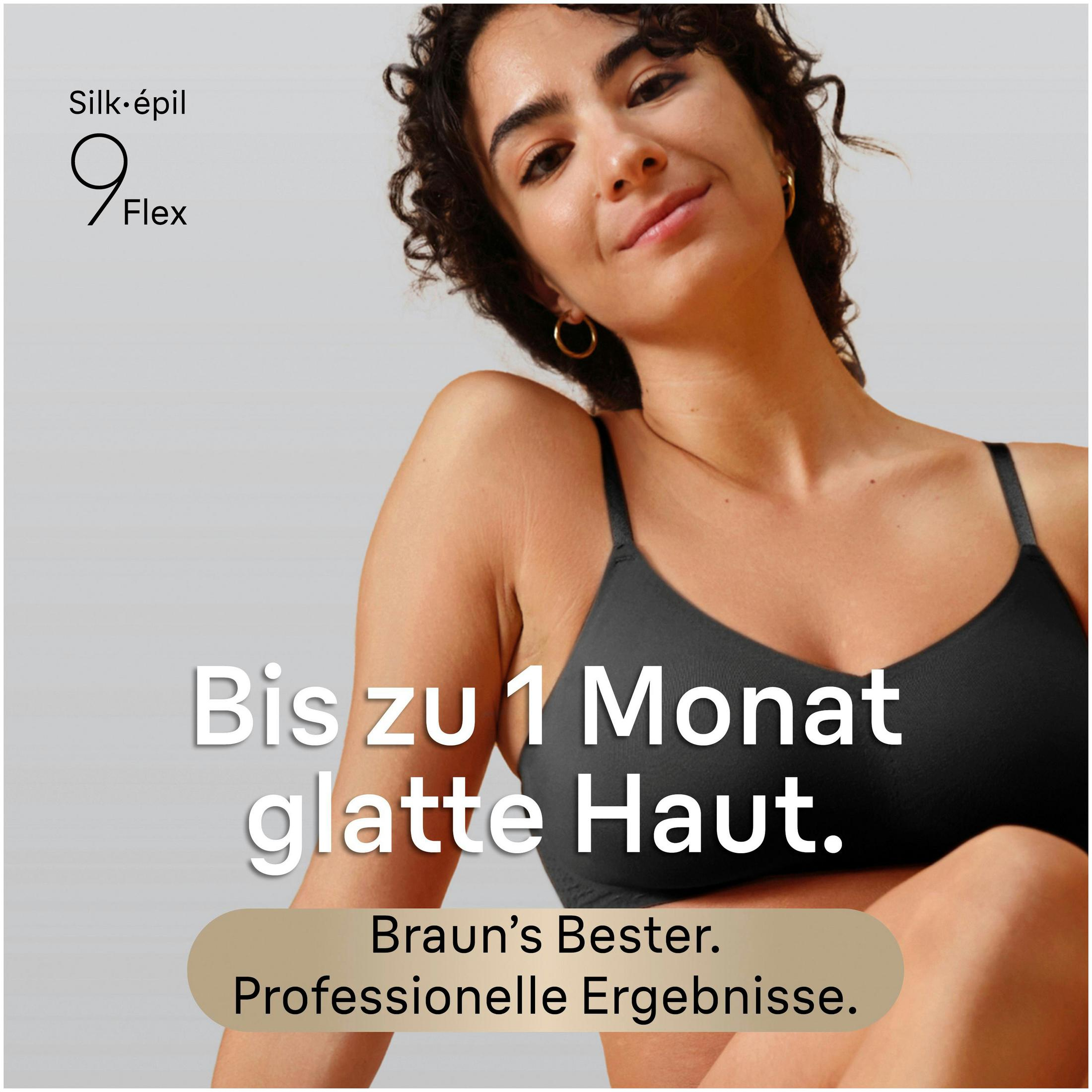 Frau mit einem Braun Silk-épil 9 Flex Epilierer wirbt für glatte Haut.