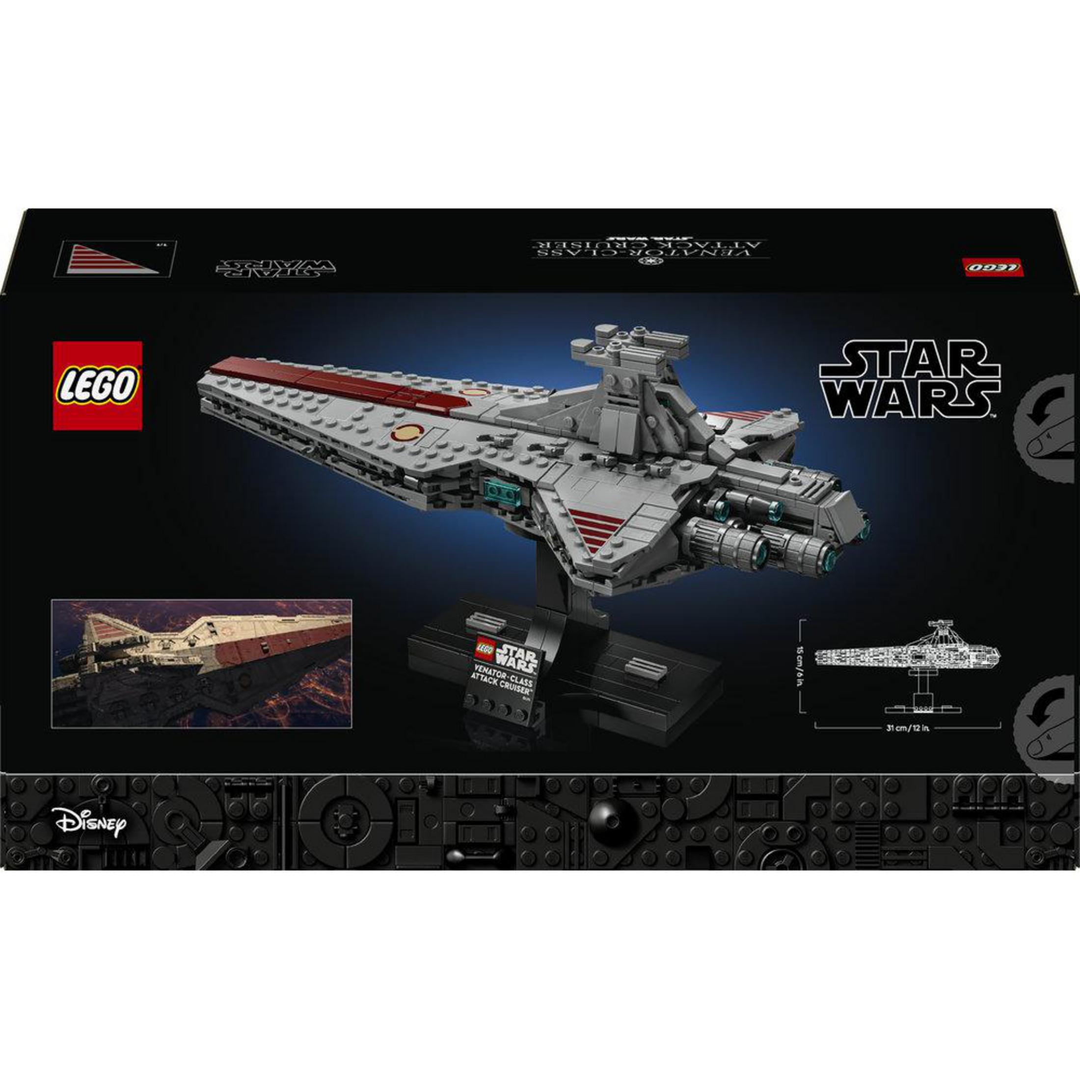 Model LEGO Star Wars Krążownik Atakujący klasy Venator na stojaku.