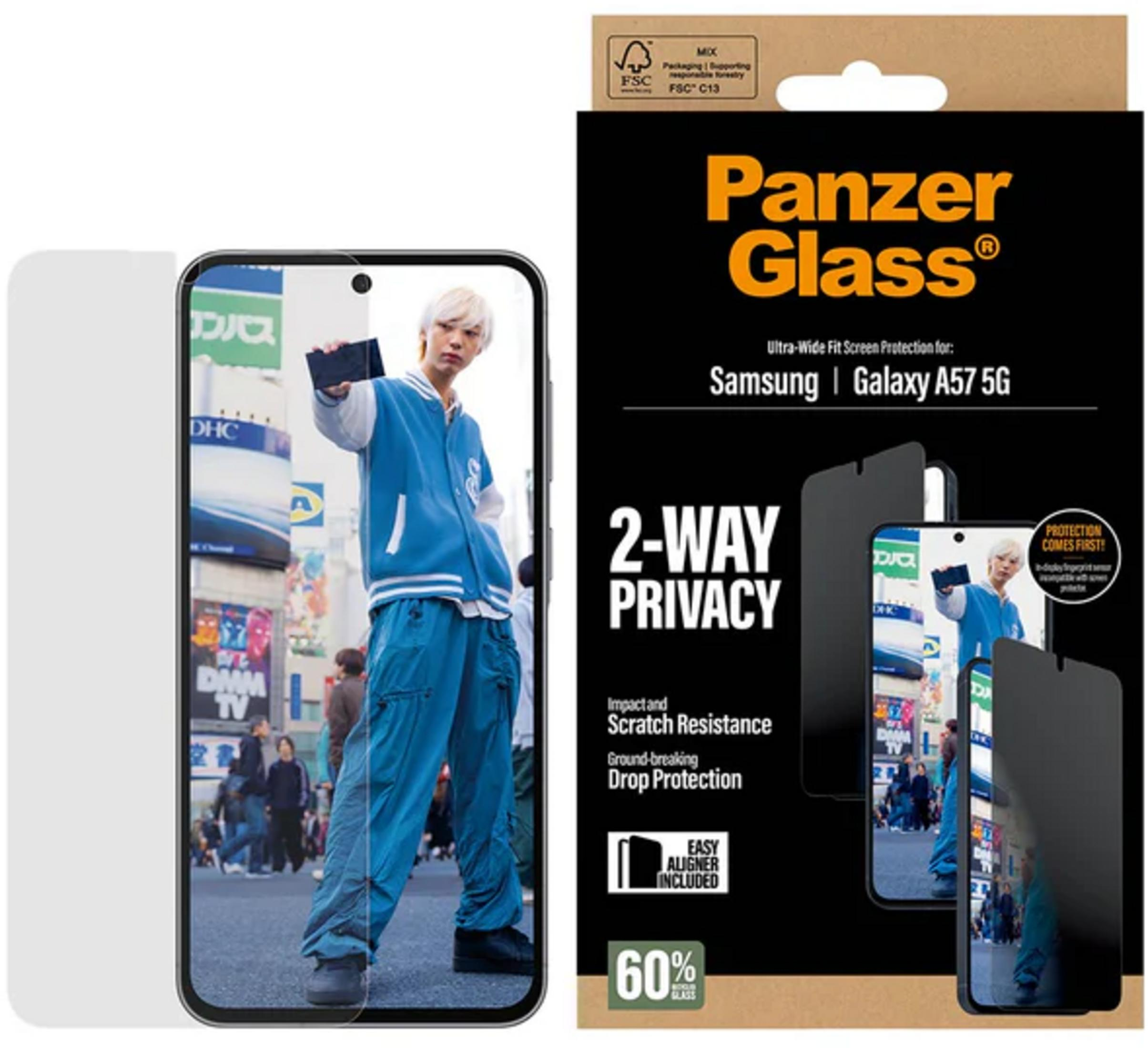 Panzer Glass screenprotector voor Samsung Galaxy A57 5G met man op straat.
