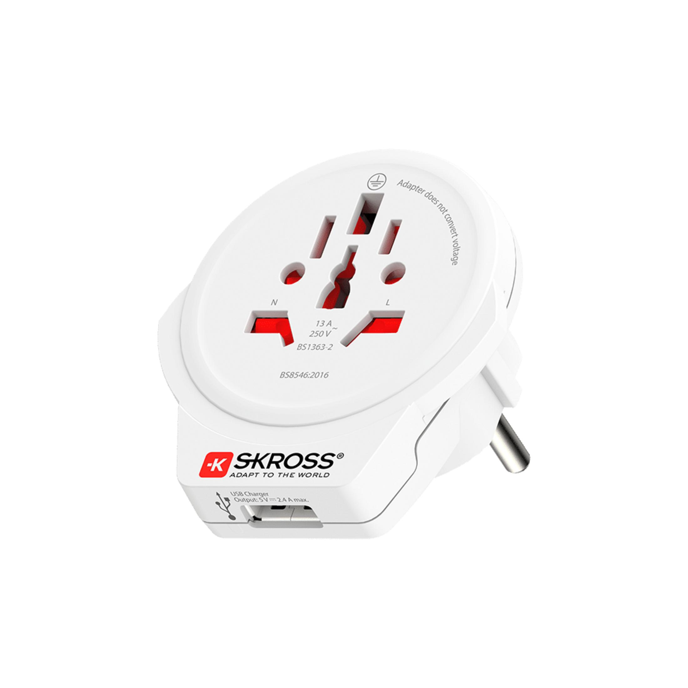 Adattatore da viaggio bianco Skross con porta USB e prese.