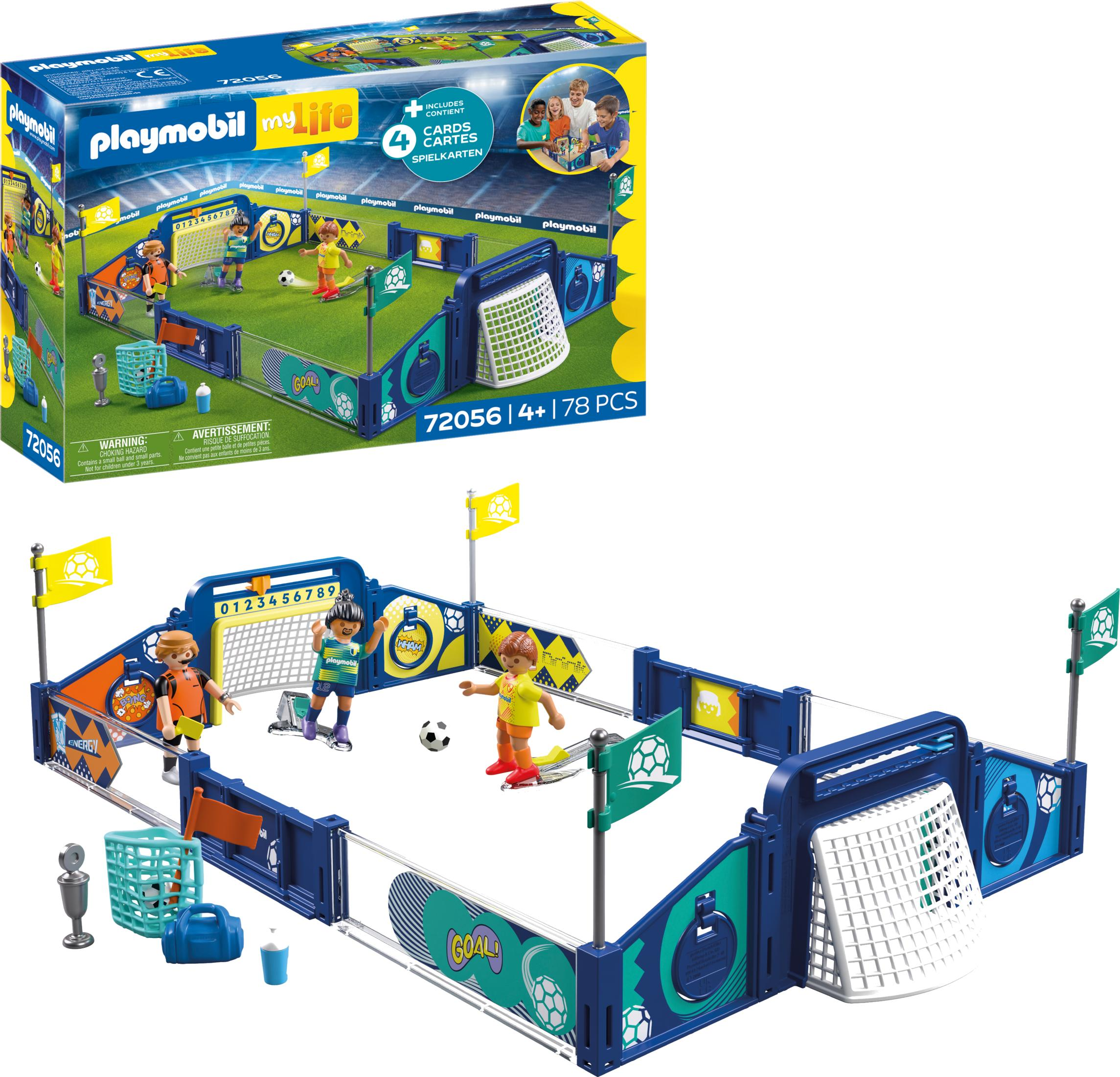 Set de fútbol Playmobil con figuras, porterías, banderas y accesorios en campo verde.