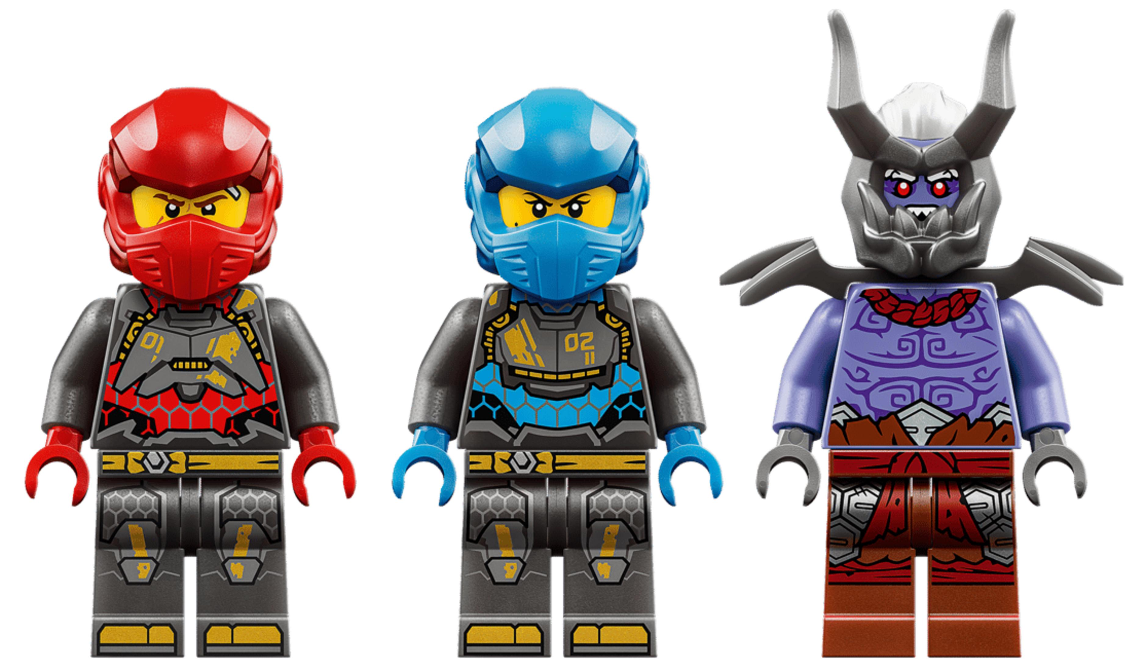 Tres figuras Lego: dos con armadura, una con cuernos y piel morada.