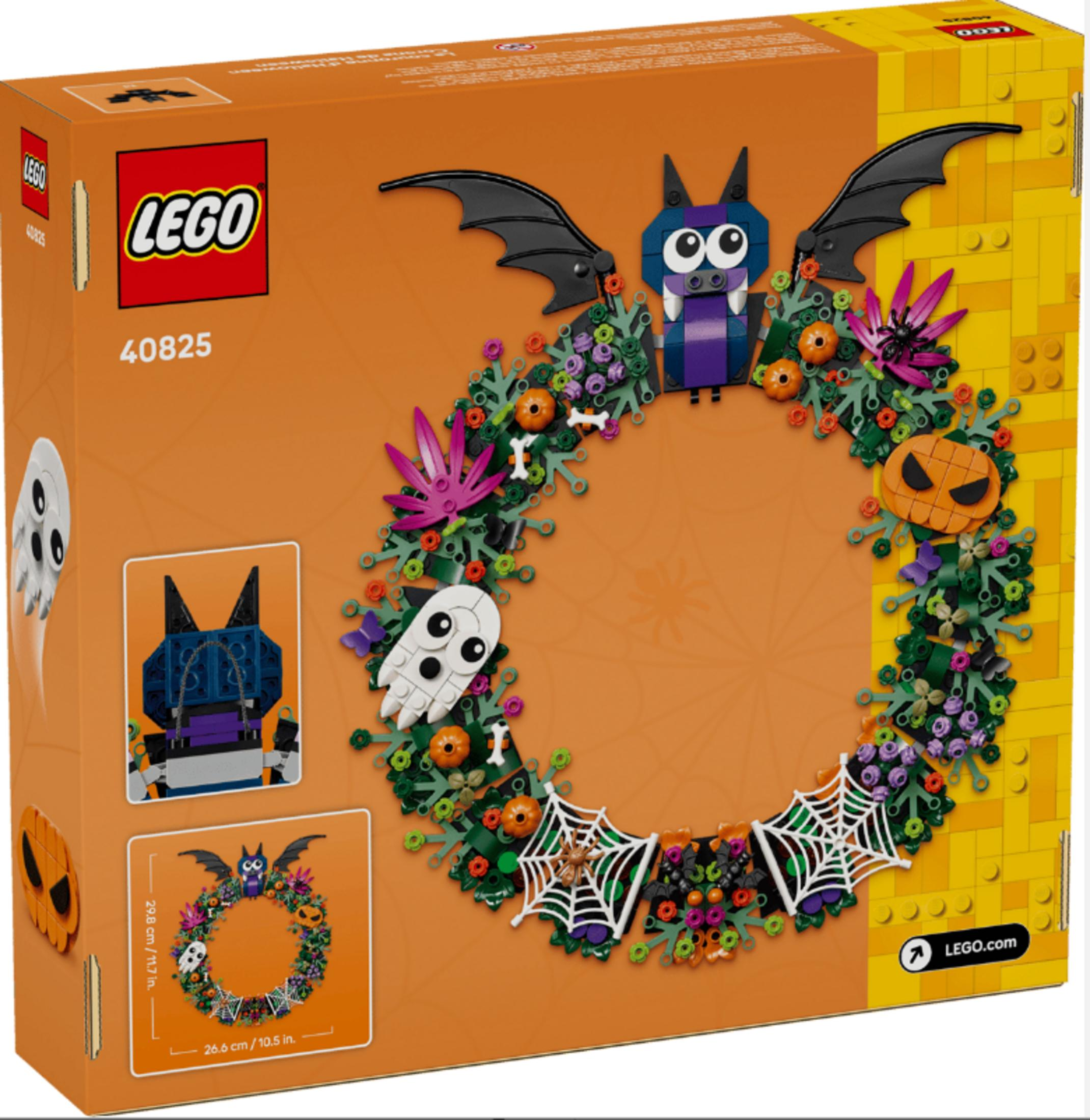 Yarasa, hayalet, balkabağı ve örümcek ağı süslemeli LEGO Cadılar Bayramı çelengi.