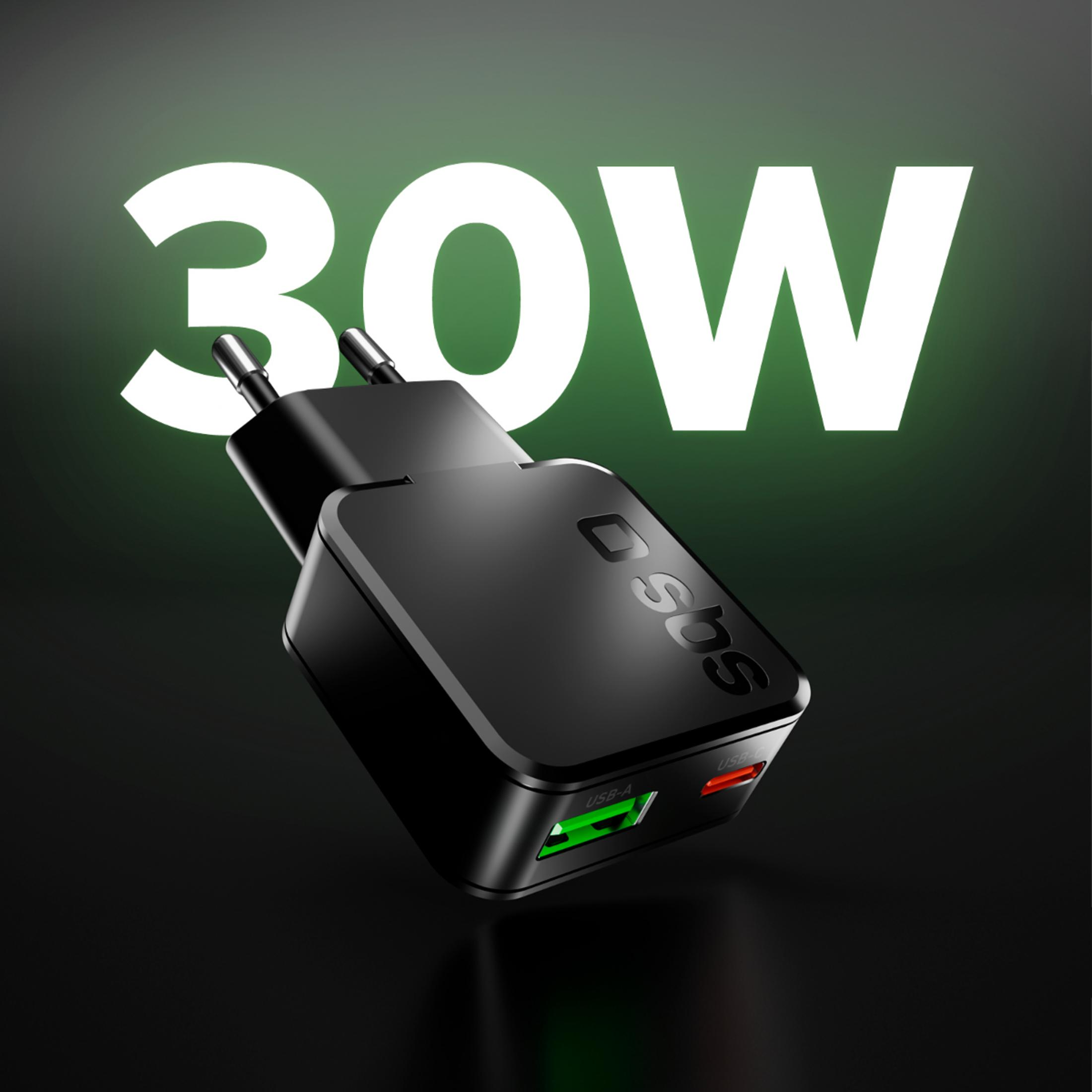 Caricatore SBS nero da 30W con porte USB-A e USB-C su sfondo scuro.