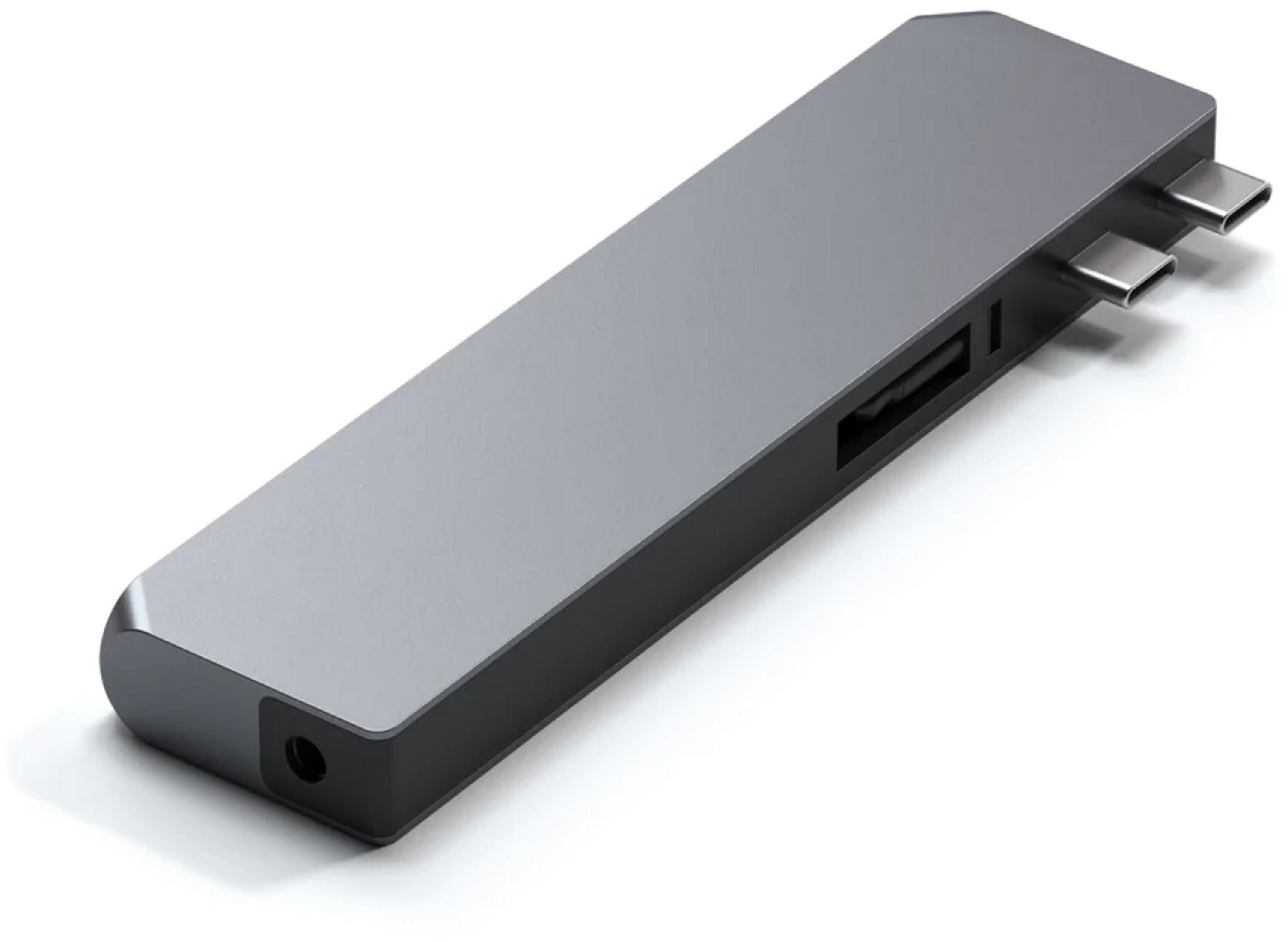 Grauer USB-C-Hub mit Anschlüssen: 3,5-mm-Audiobuchse, USB-A und zwei USB-C.