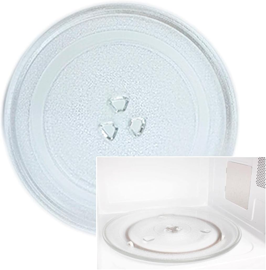 Un plato giratorio de microondas de vidrio transparente con tres pequeños pies triangulares en la parte inferior.