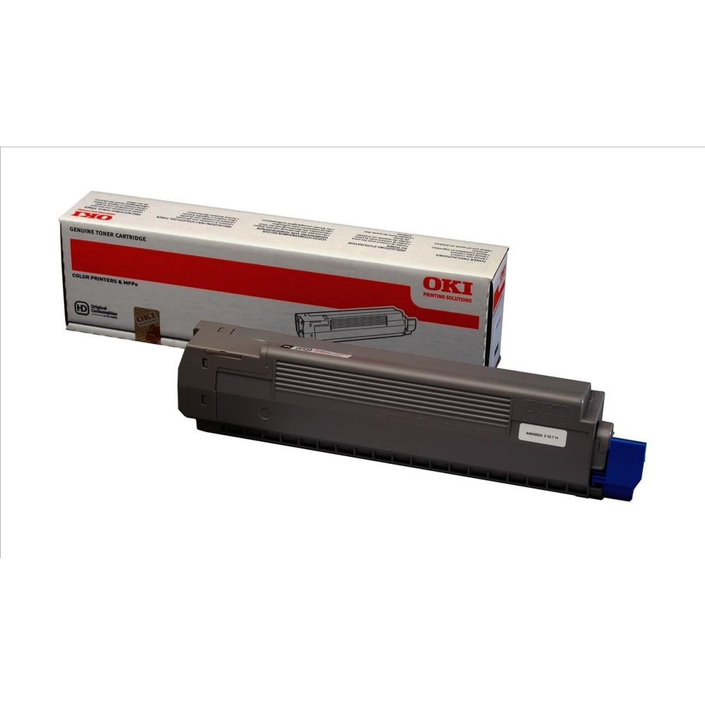 Una cartuccia toner grigia OKI si trova davanti alla sua scatola bianca e rossa per stampanti a colori.